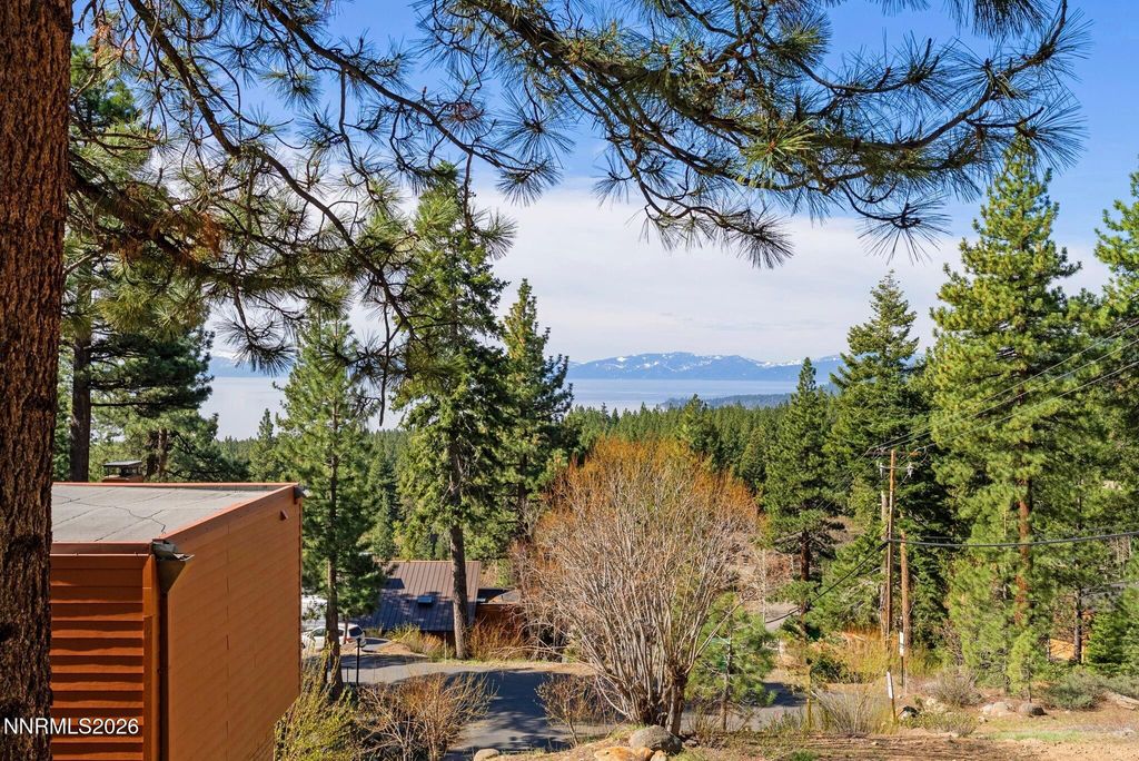 Photo of 725 Fairview Boulevard #29, Incline Village, NV 89451 (MLS # 260004151)