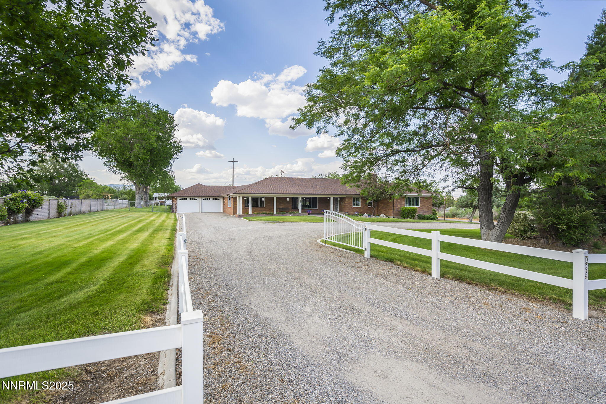 1-web-or-mls-_DSC8972