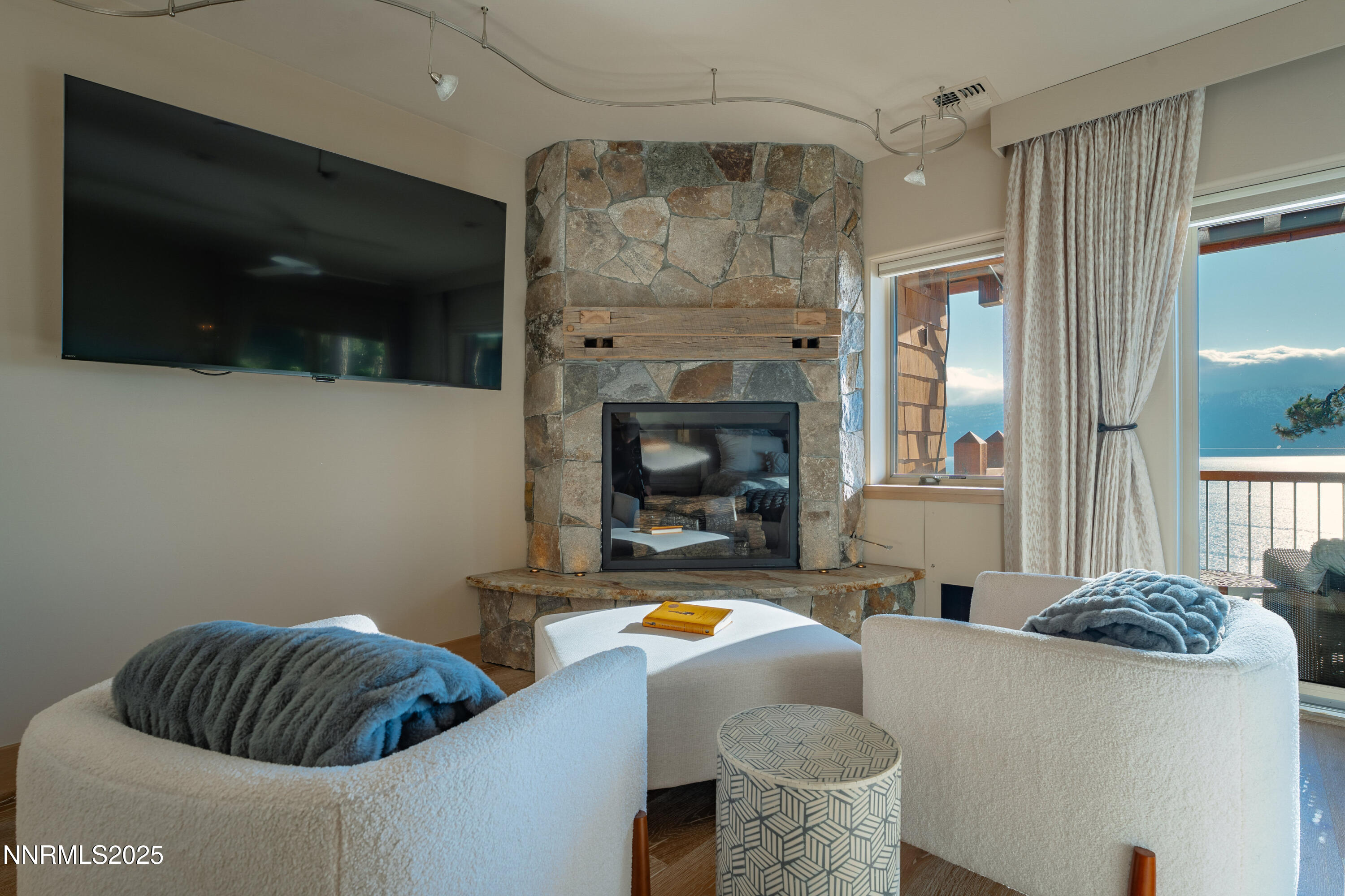 023_046_stillwater_cove_6-46_792_631