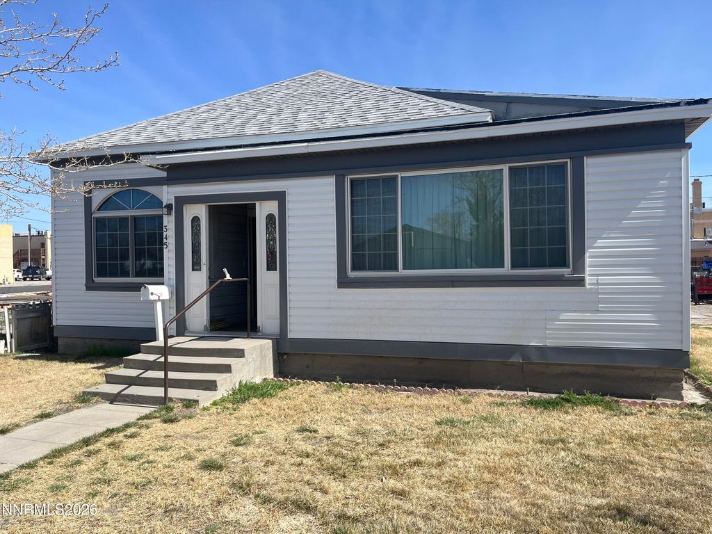 Photo of 345 Lincoln Street, Fallon, NV 89406 (MLS # 260002958)