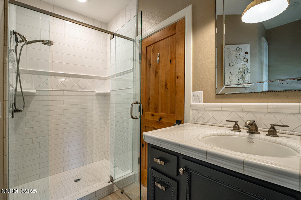 078_2_south_point_place-52_73 copy