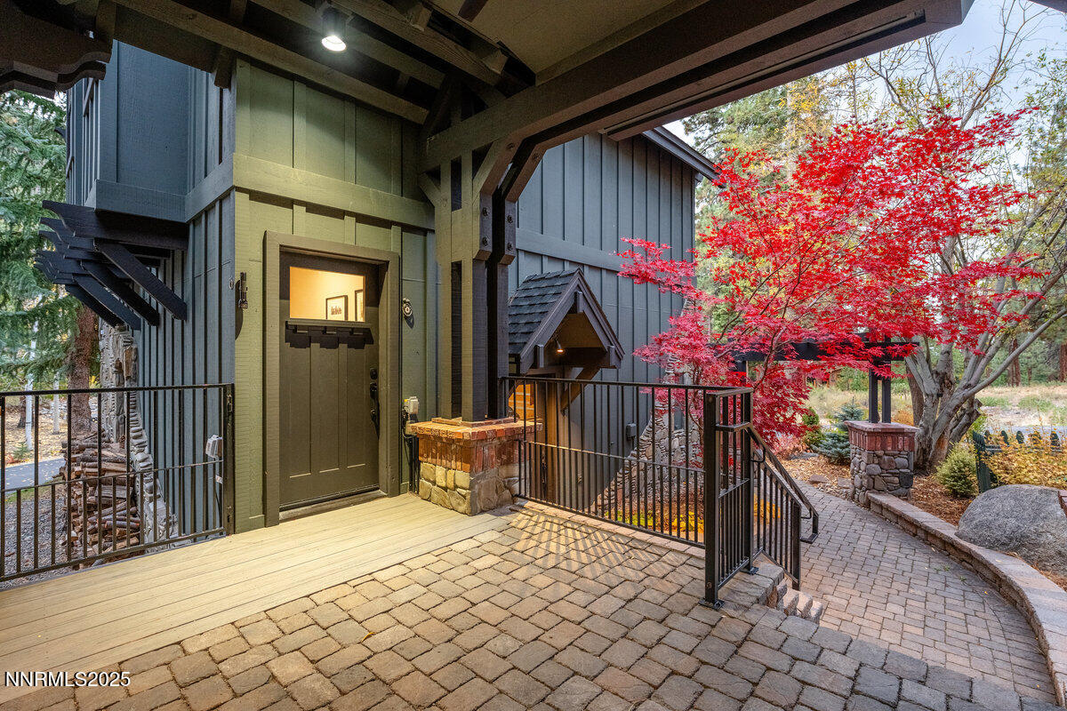 022_2_south_point-22_995 copy