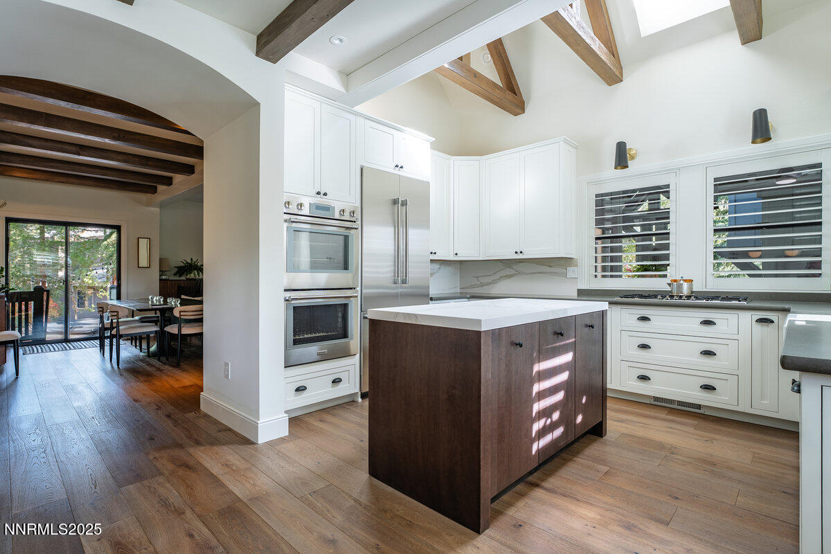 065_2_south_point_place-39_457 copy