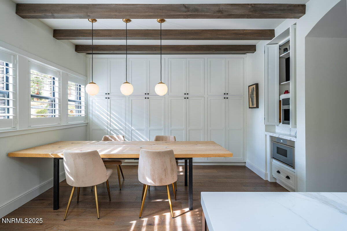 063_2_south_point_place-37_968 copy