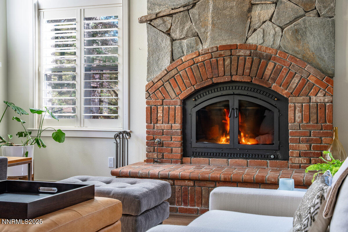 045_2_south_point_place-19_158 copy