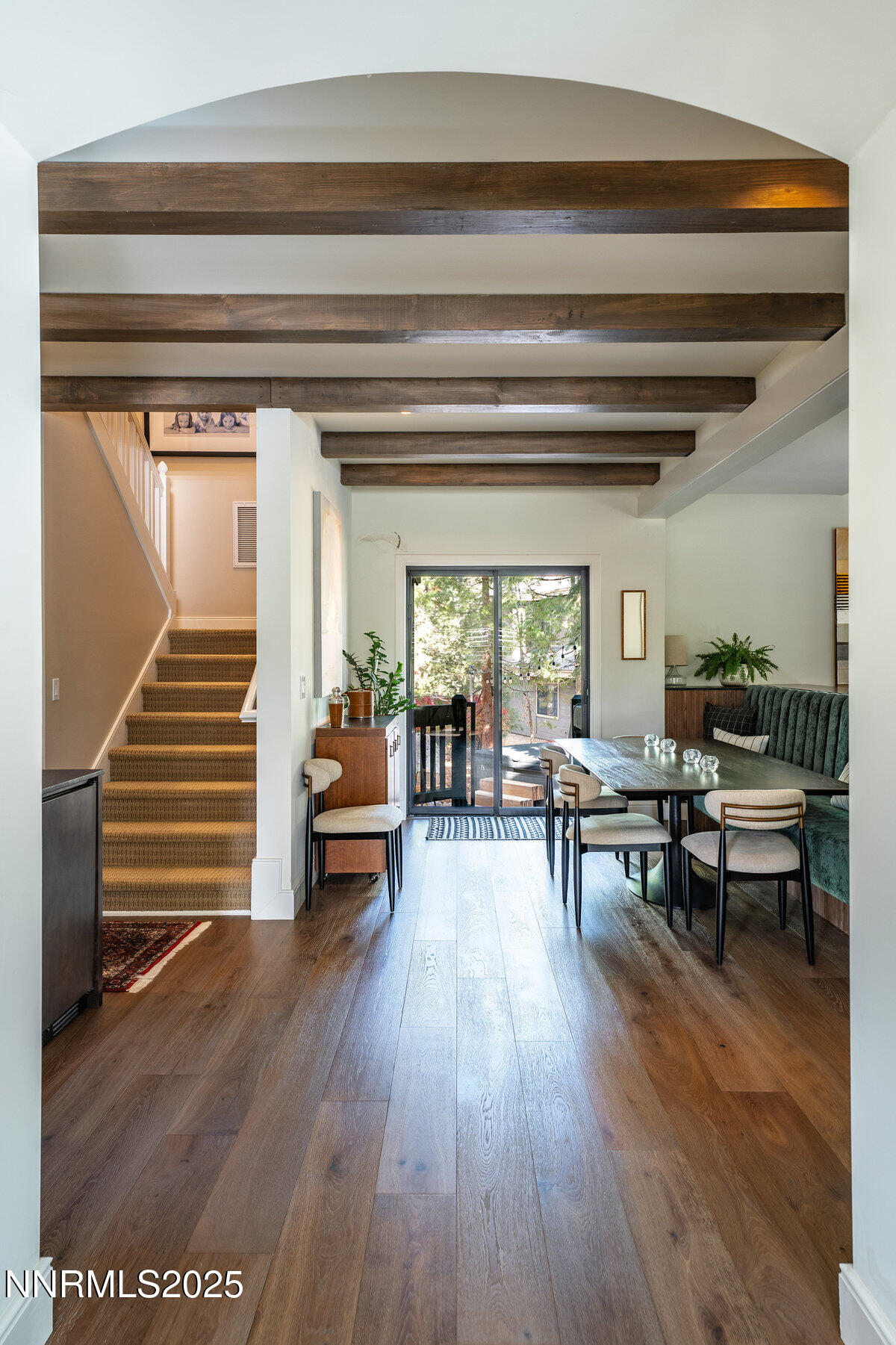 070_2_south_point_place-44_759 copy