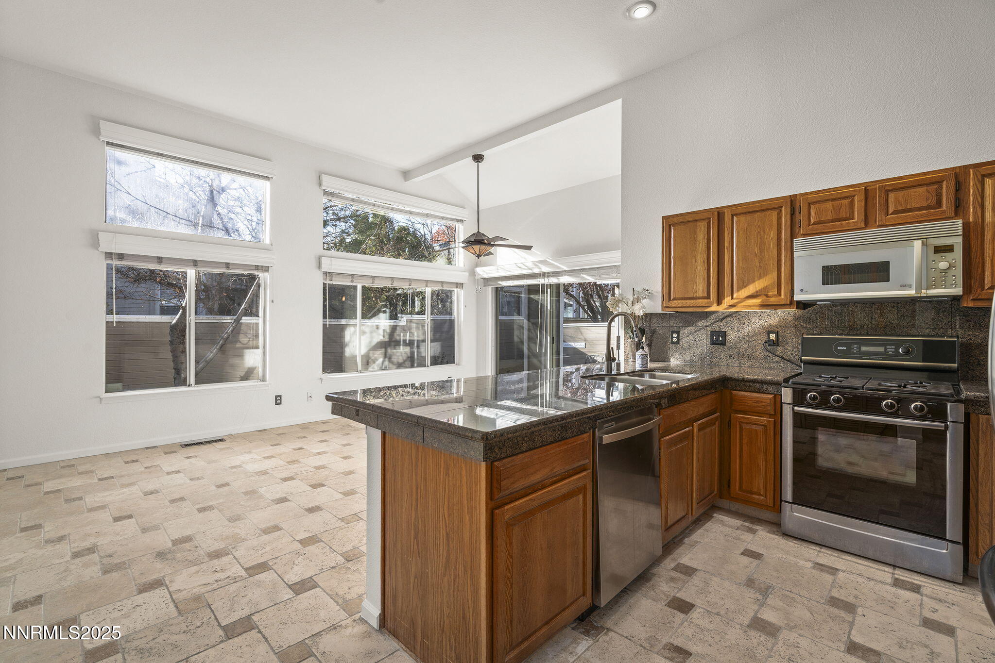 9-web-or-mls-_DSC0249