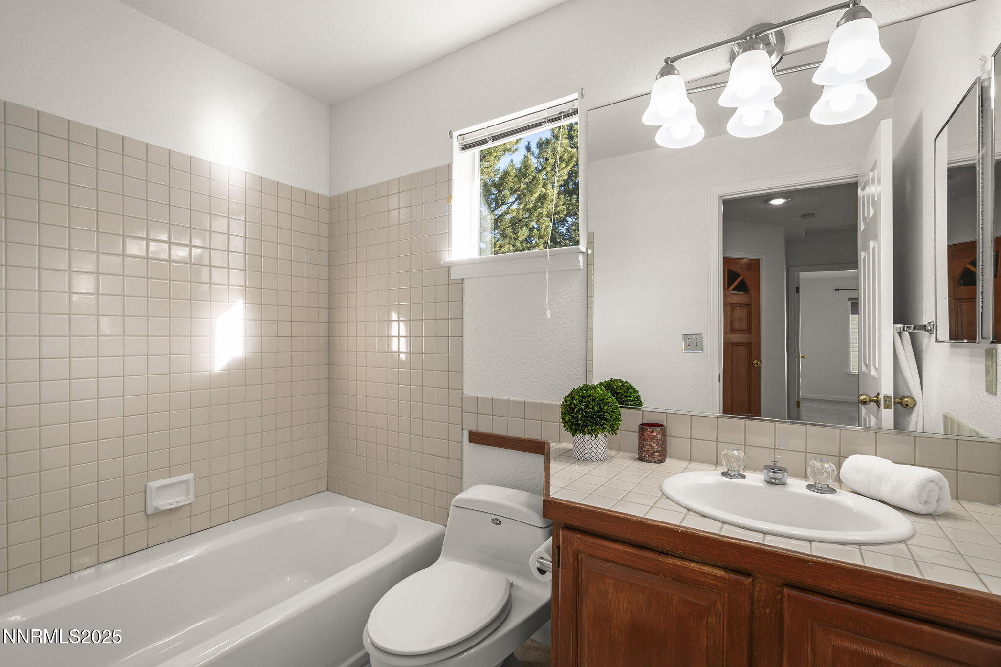 18-web-or-mls-_DSC0307