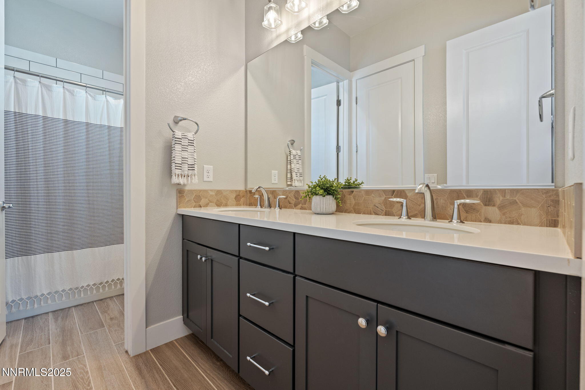 38-web-or-mls-DSC00216