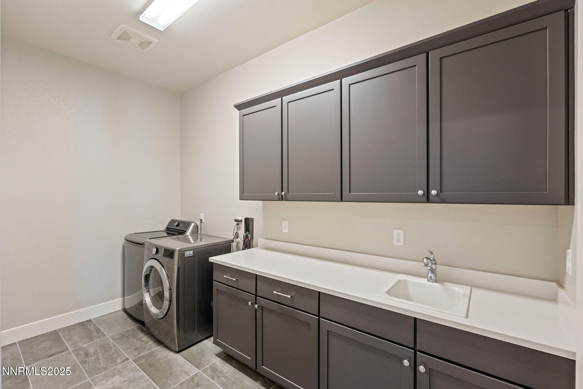 43-web-or-mls-DSC00234 copy