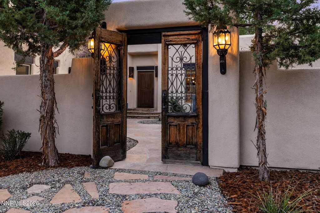 Photo of 4281 Bitteroot Road, Reno, NV 89519 (MLS # 260003853)