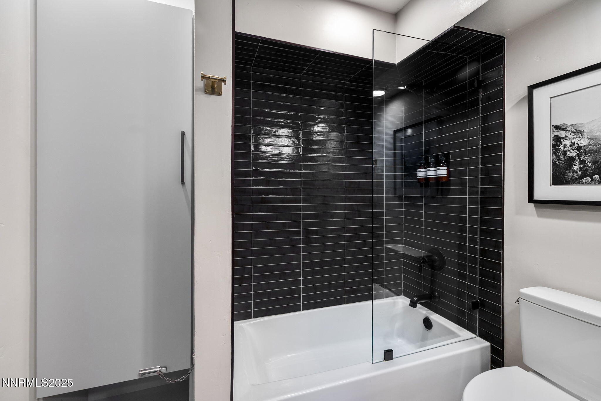 14-web-or-mls-400 Fairview-15