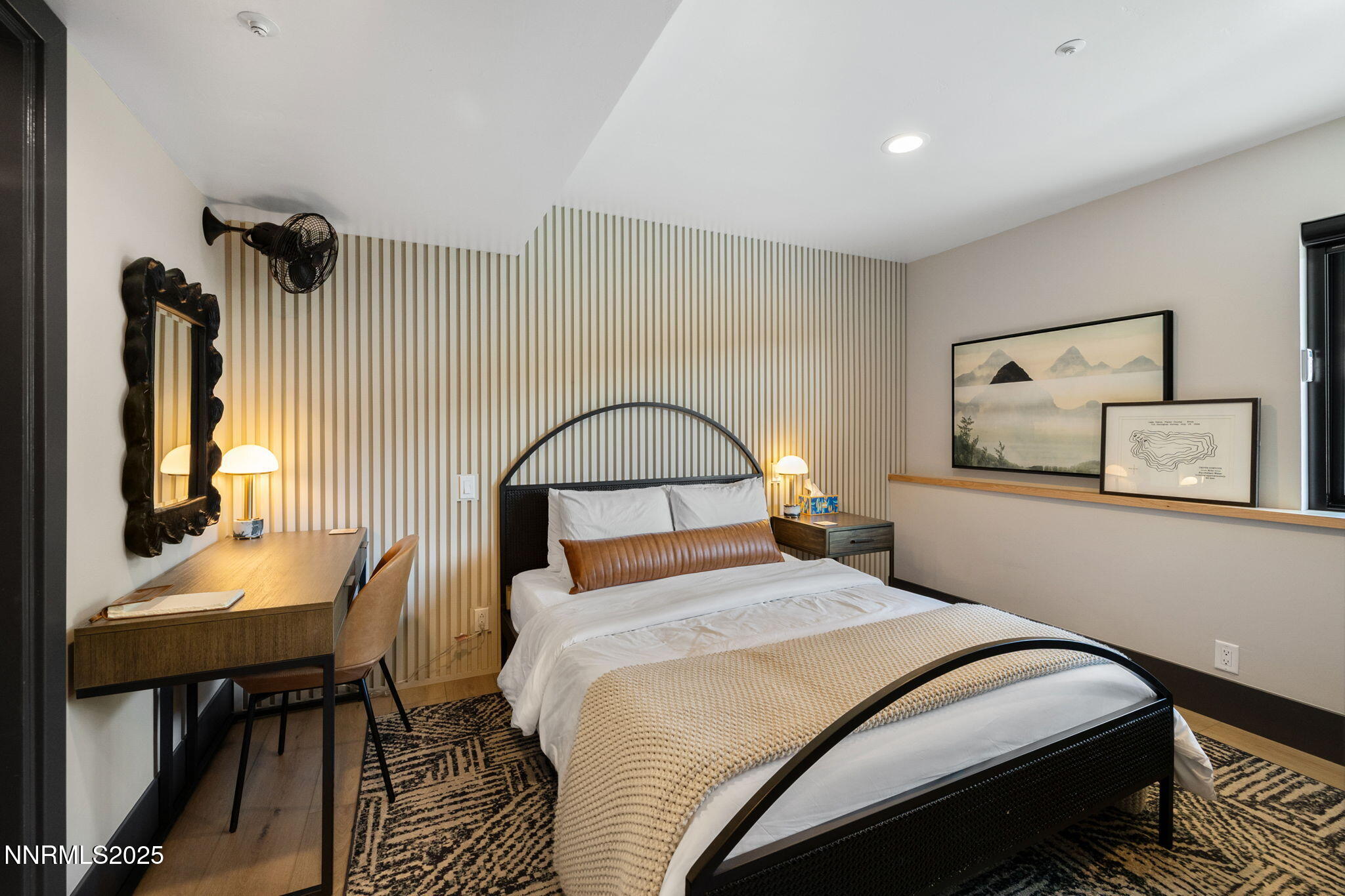 11-web-or-mls-400 Fairview-12