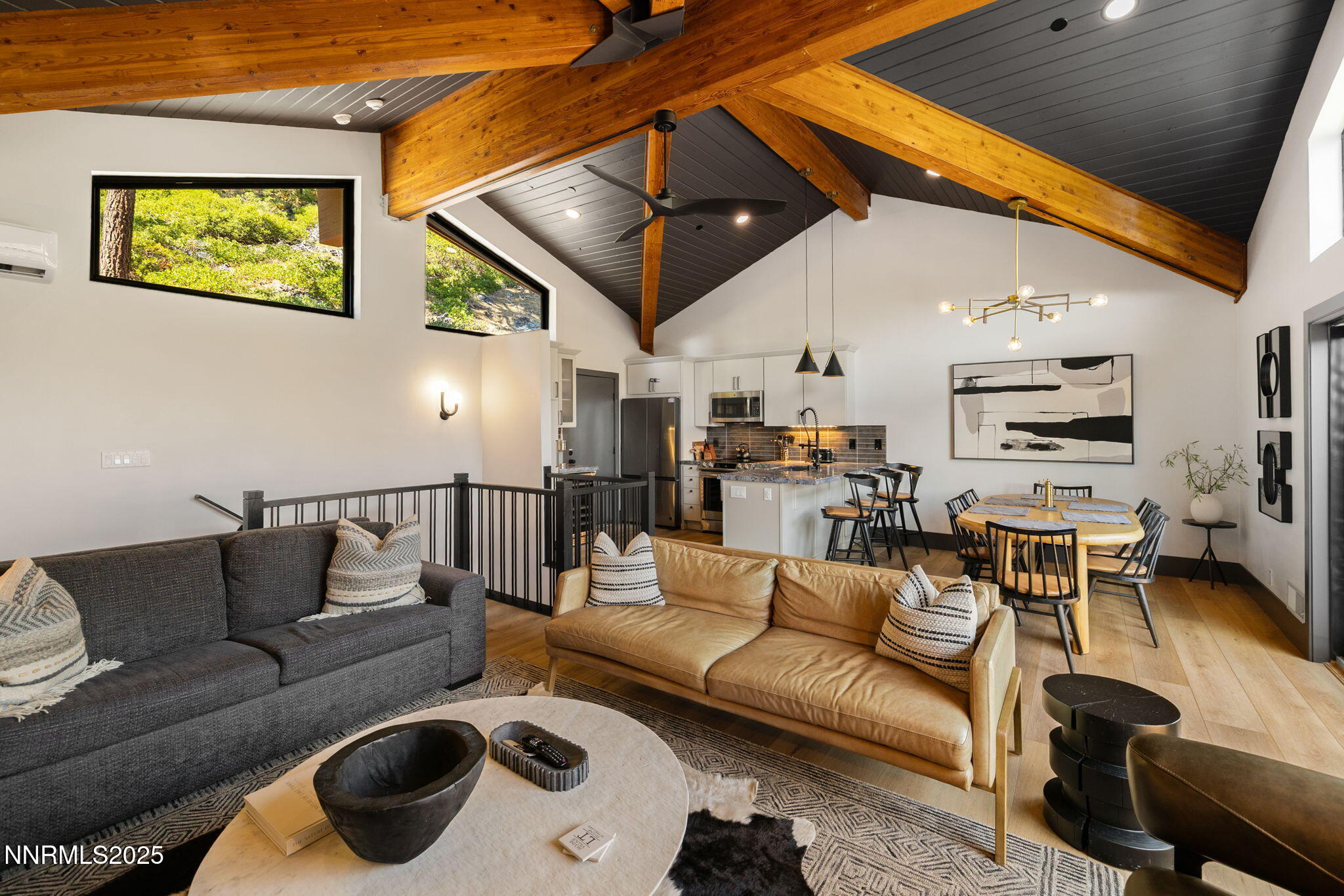 15-web-or-mls-400 Fairview-18