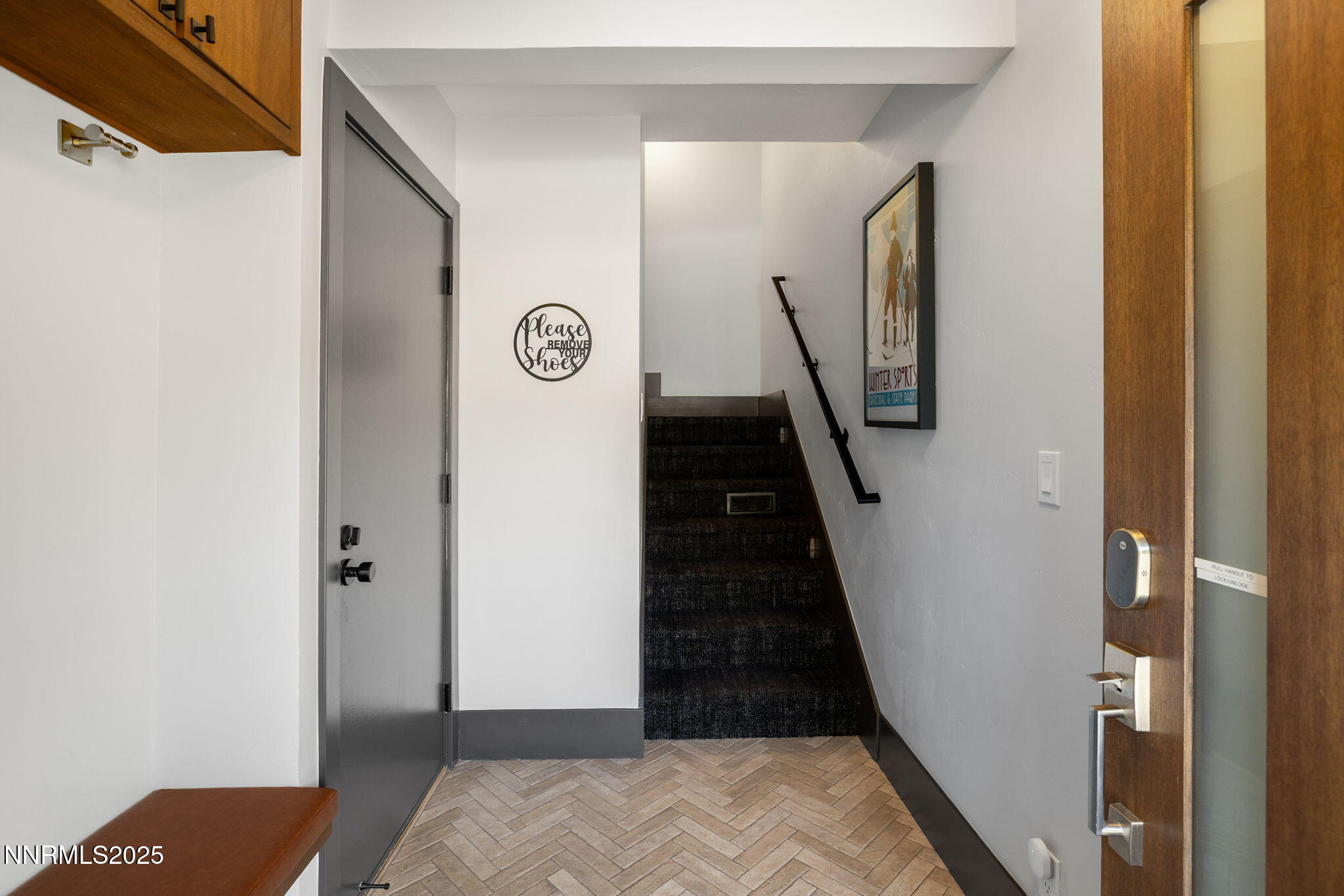 3-web-or-mls-400 Fairview-3