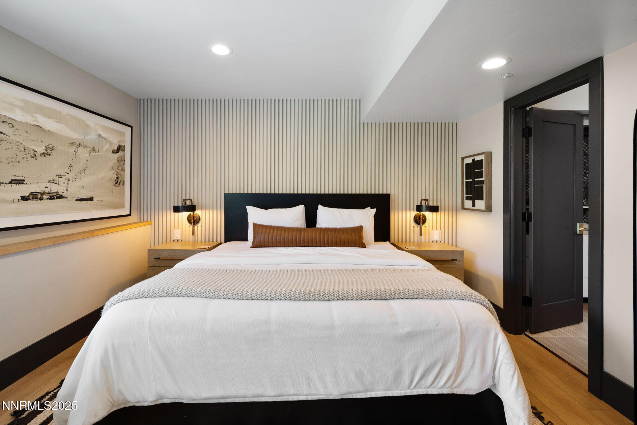 5-web-or-mls-400 Fairview-6