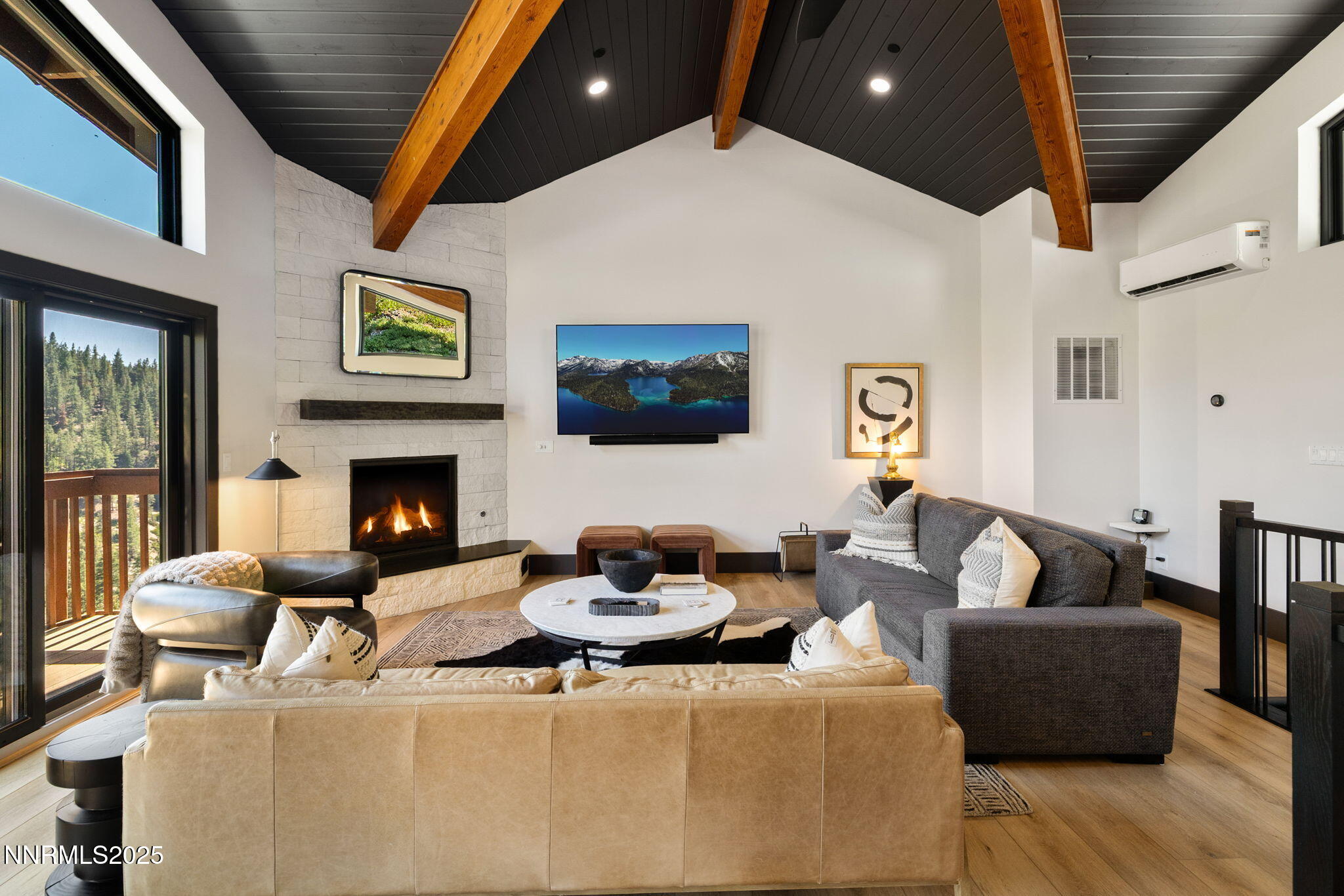 13-web-or-mls-400 Fairview-17