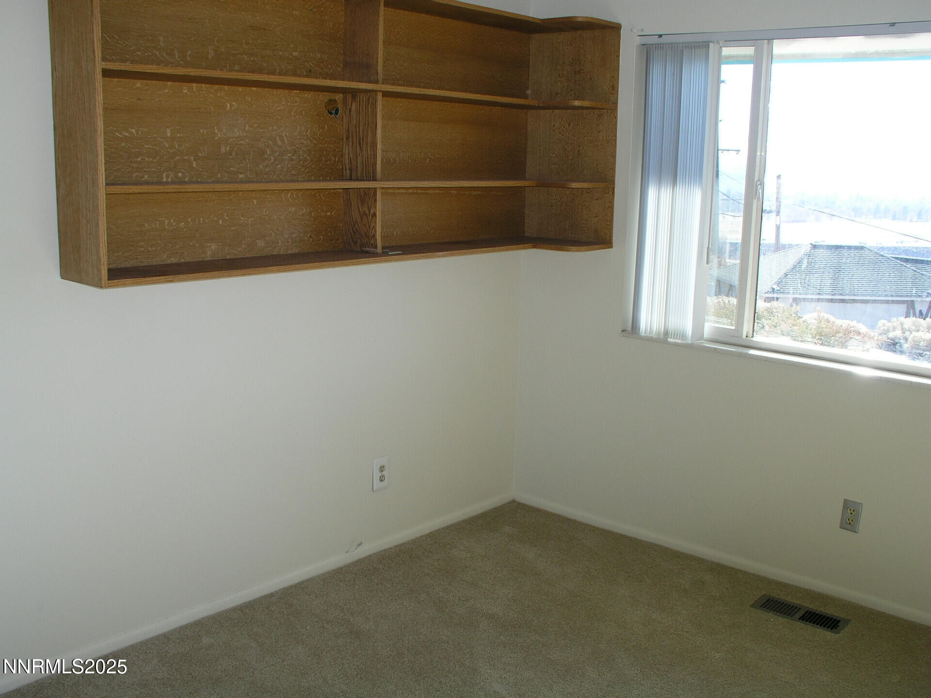 3200LodestarLn_56364_7