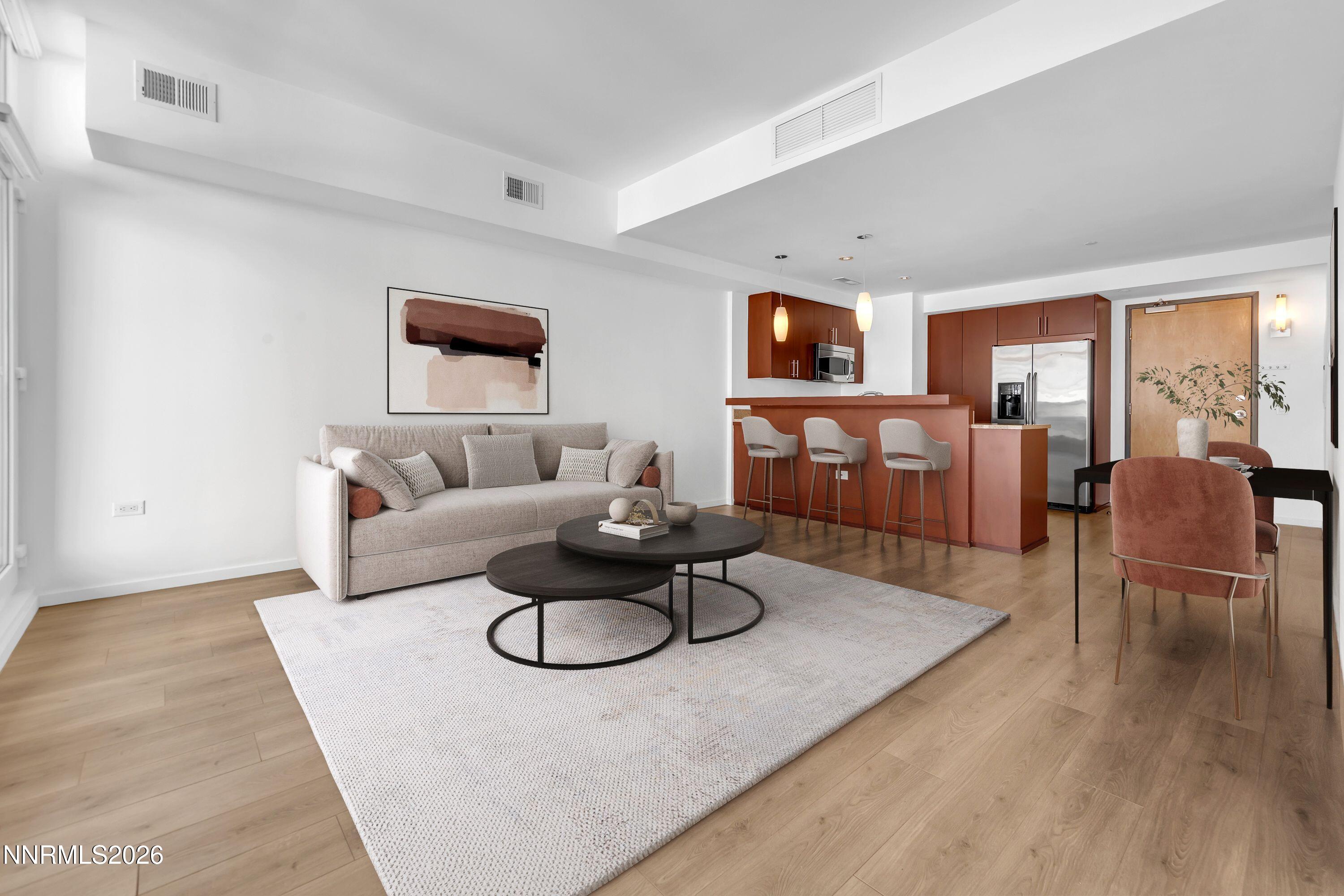 255 N Sierra Street 511