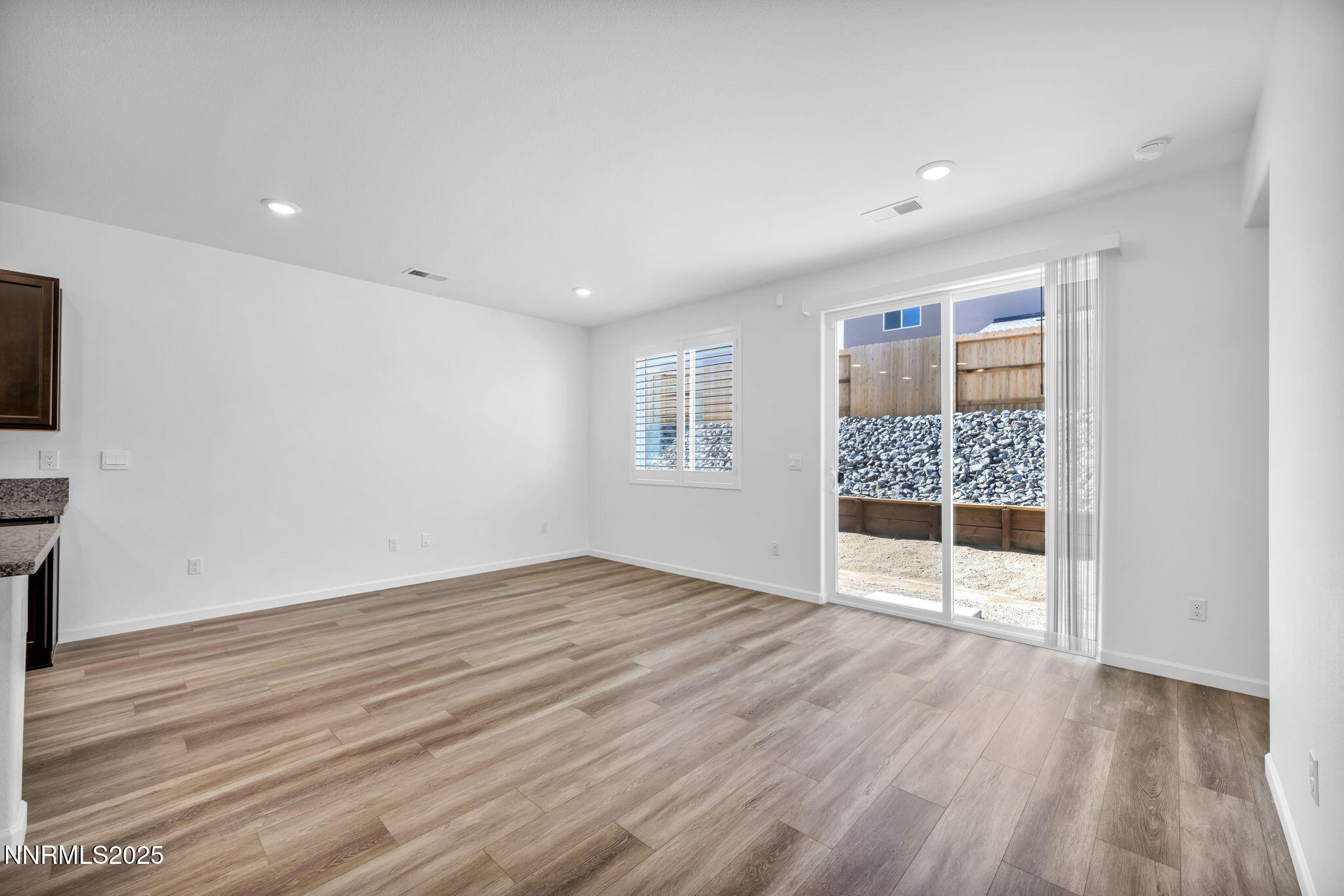 44-web-or-mls-700-kess-way