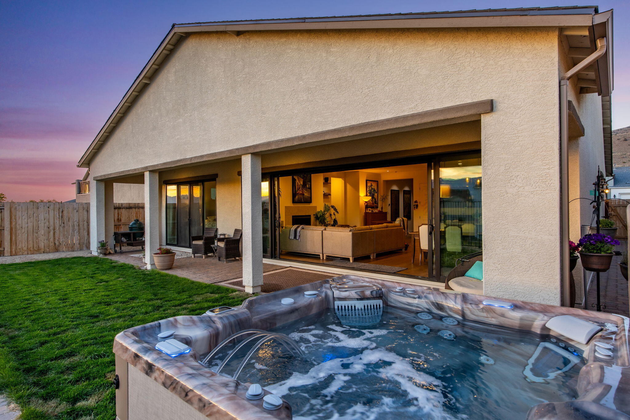 20-web-or-mls-15025 Iron River twilight