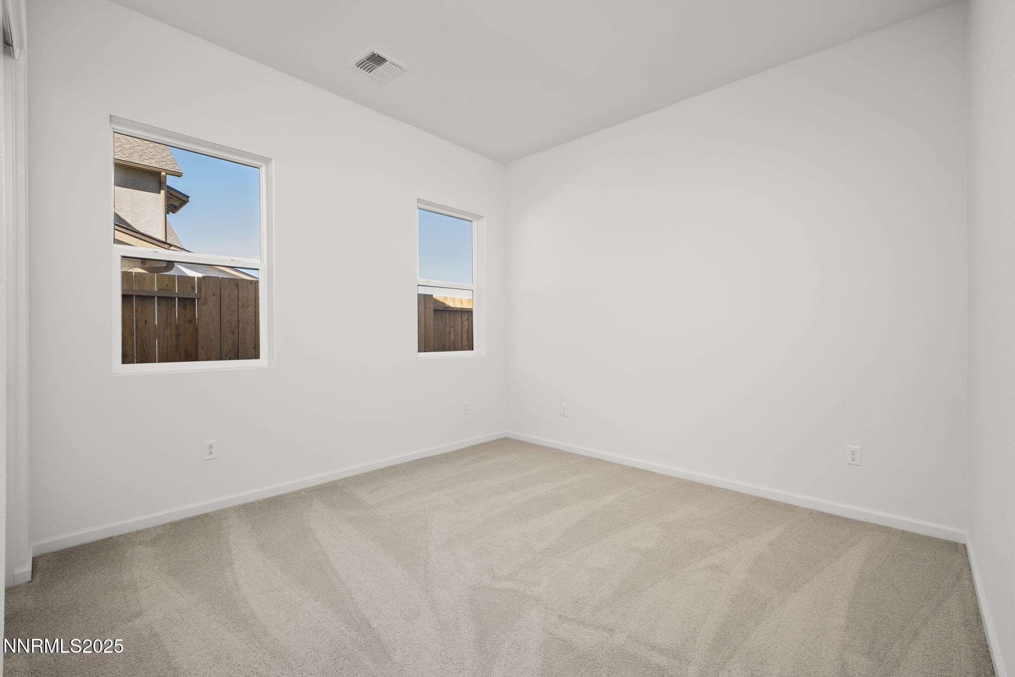 26-web-or-mls-15025 Iron River Dr-21