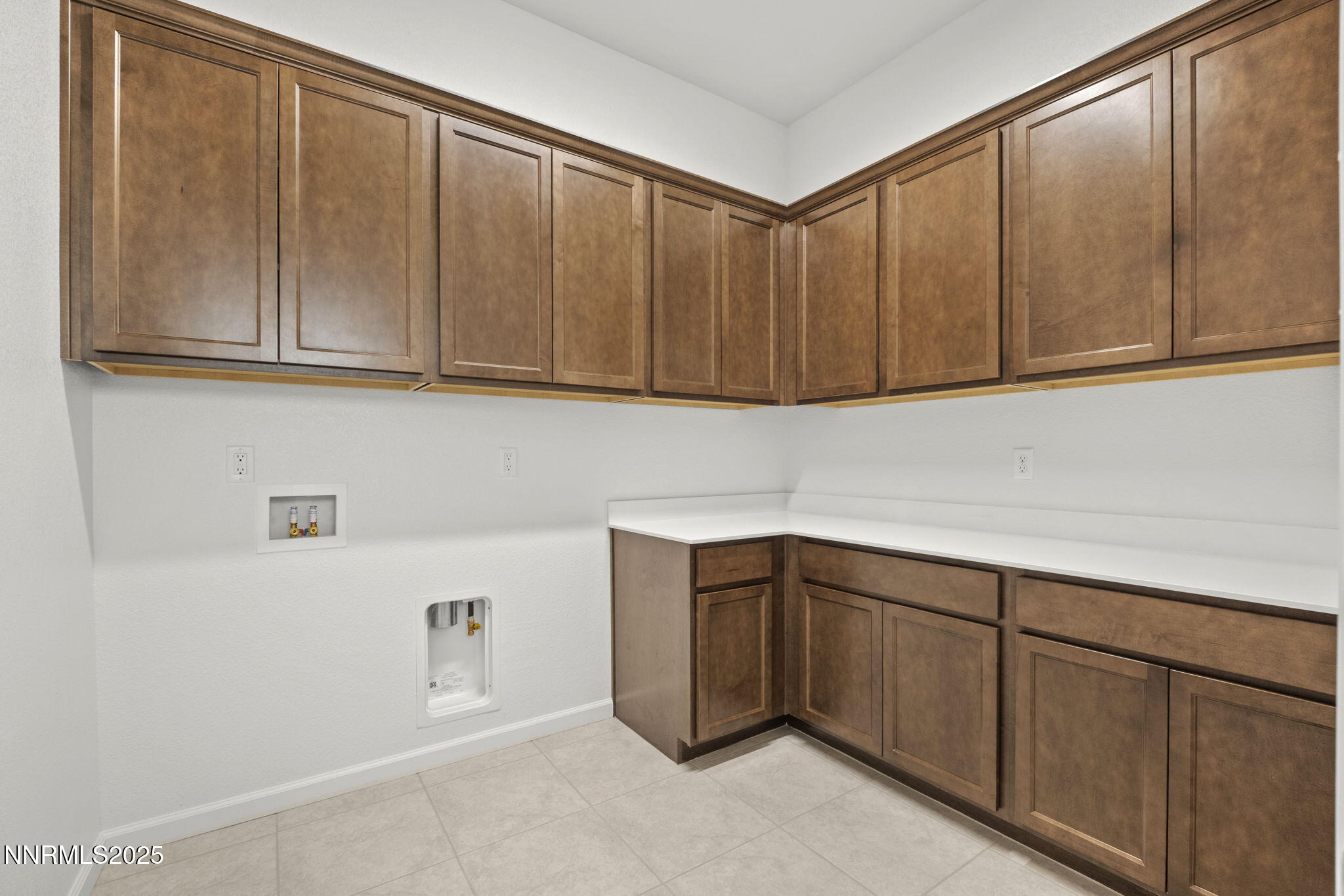 35-web-or-mls-15025 Iron River Dr-83