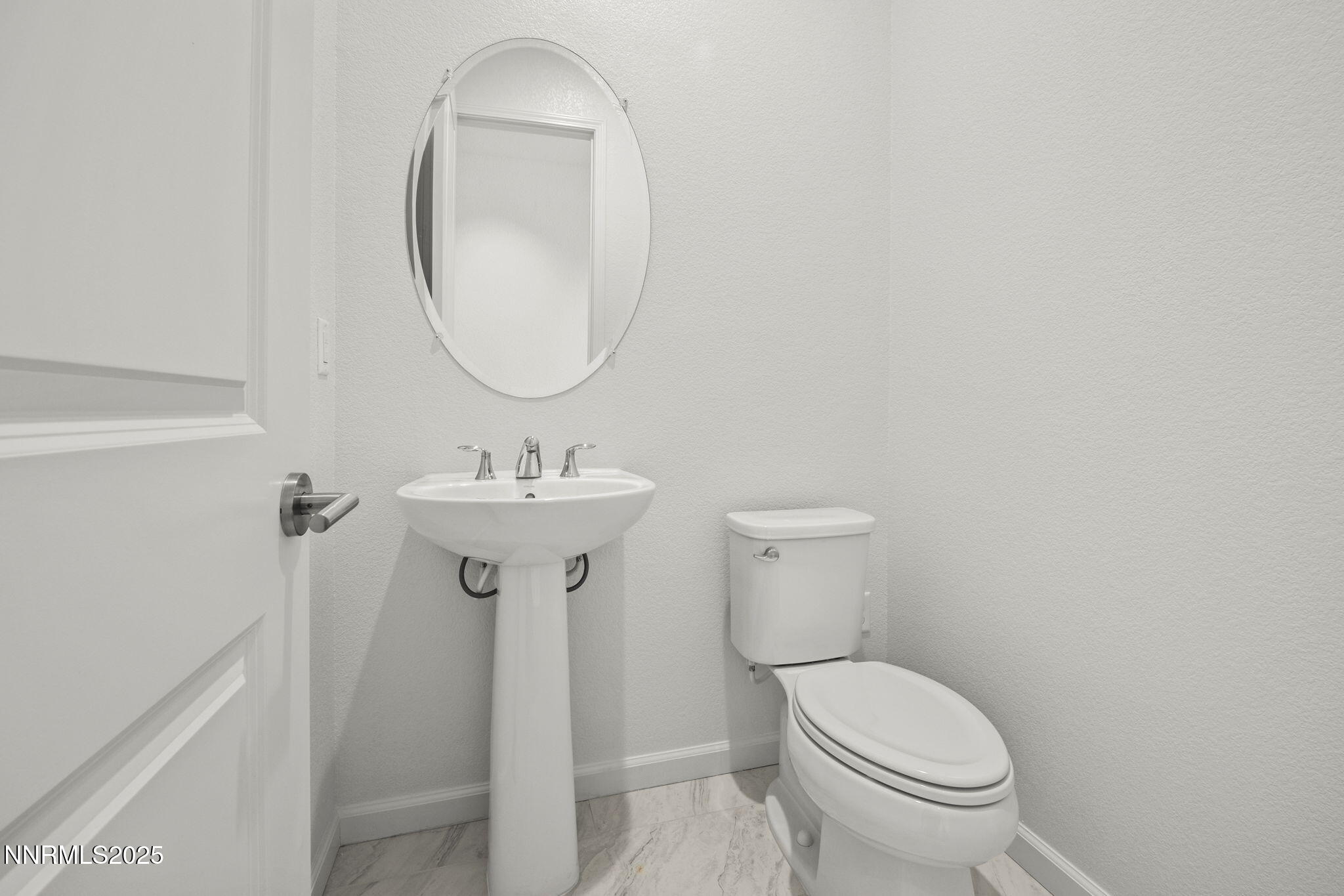 24-web-or-mls-15025 Iron River Dr-8