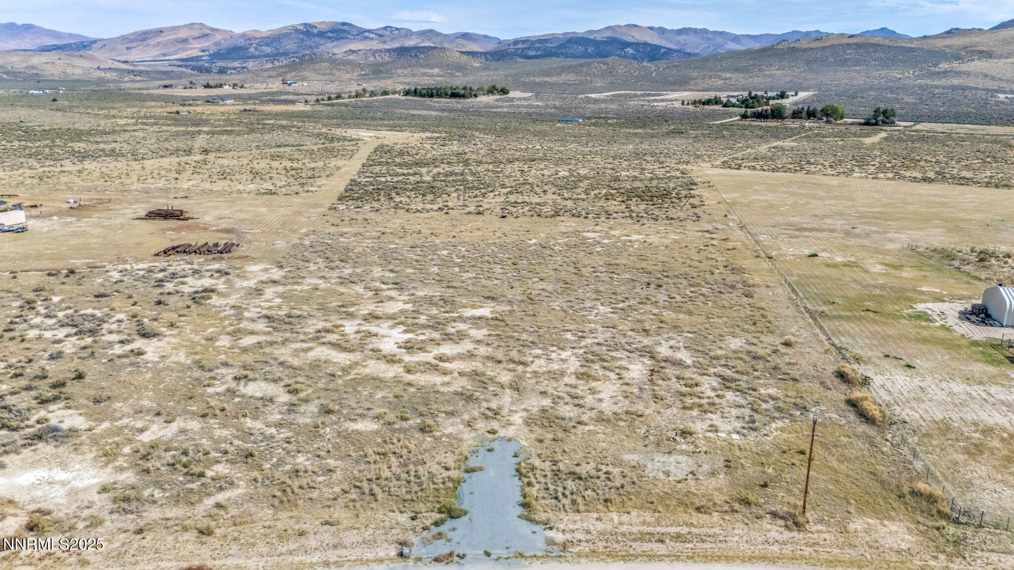 6-web-or-mls-115-buckboard-cir