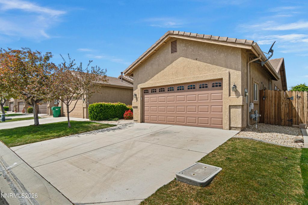 Photo of 274 Cruden Bay Drive, Dayton, NV 89403 (MLS # 260005086)