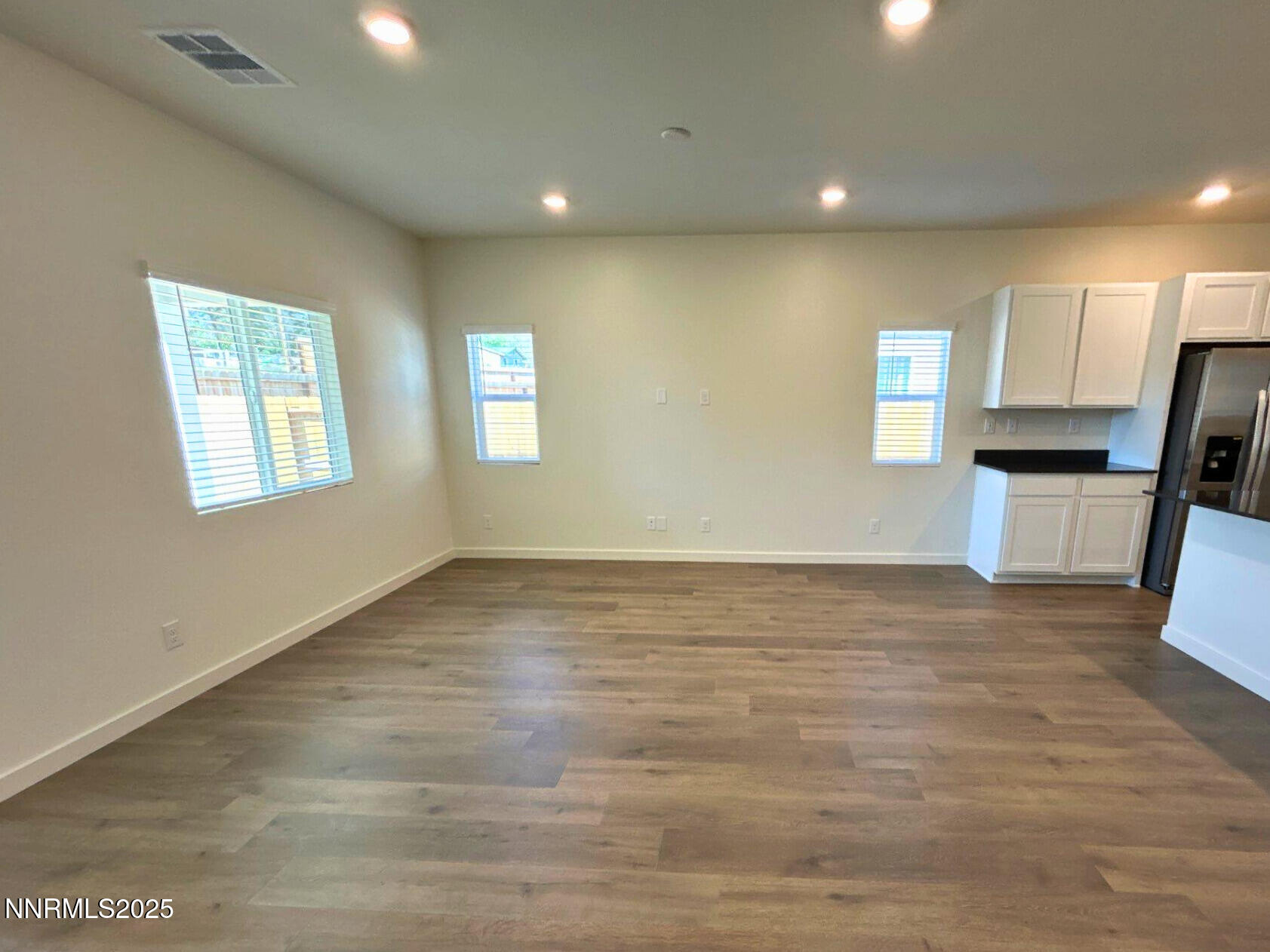 289dfae4-b61f-4bb1-a828-14900c31bb23