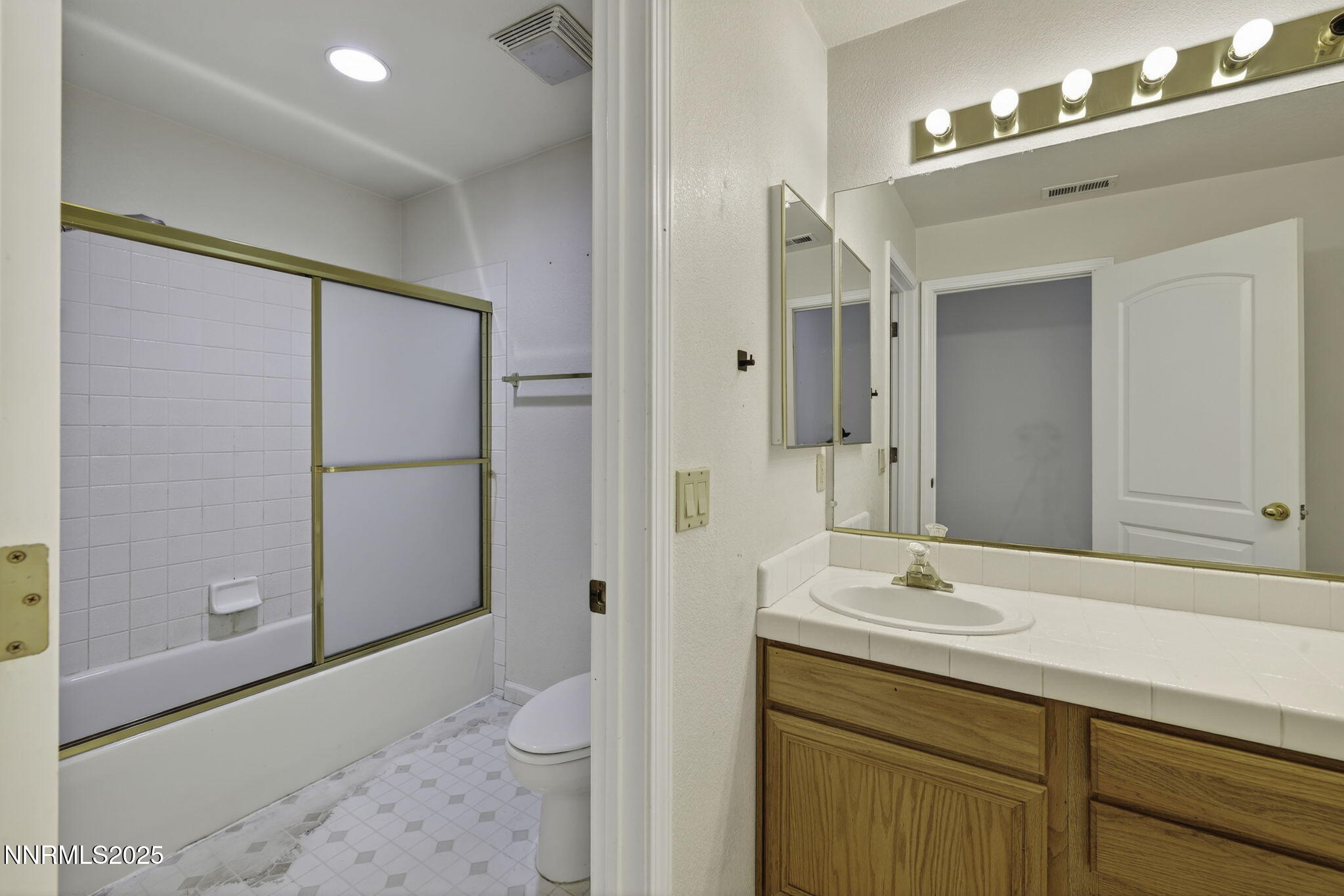 43-web-or-mls-3181 Sky Country-38