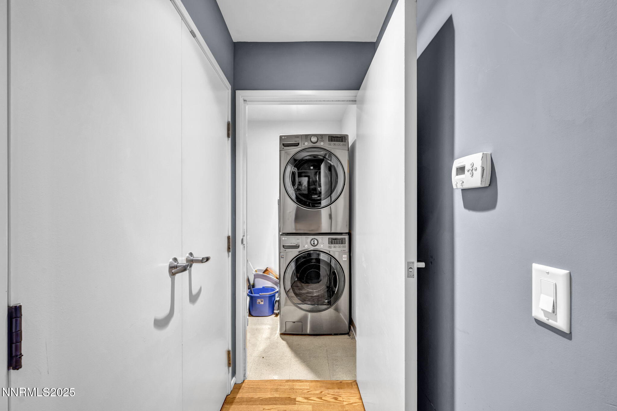 32-web-or-mls-255-n-sierra-st-unit-307