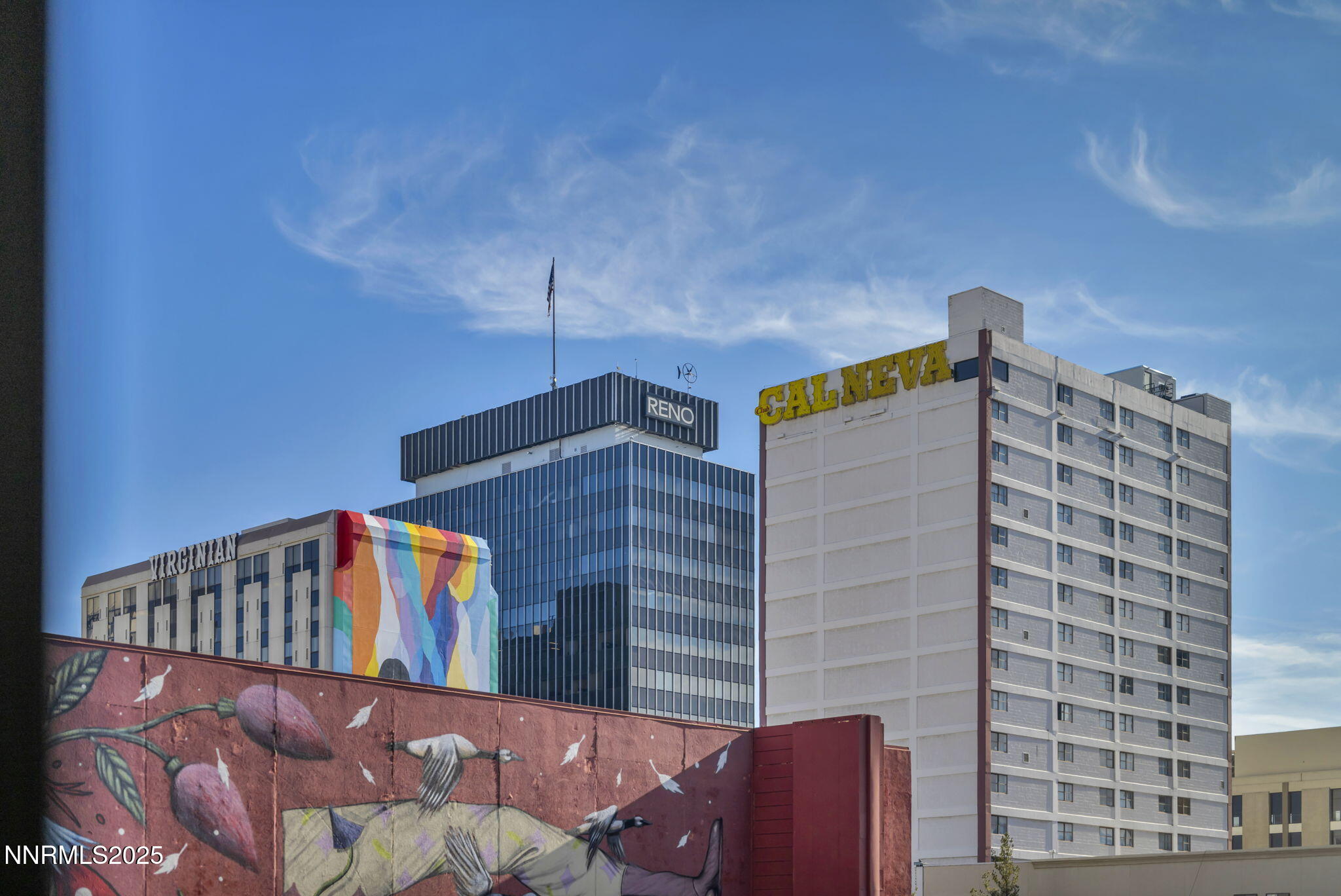 44-web-or-mls-255-n-sierra-st-unit-307