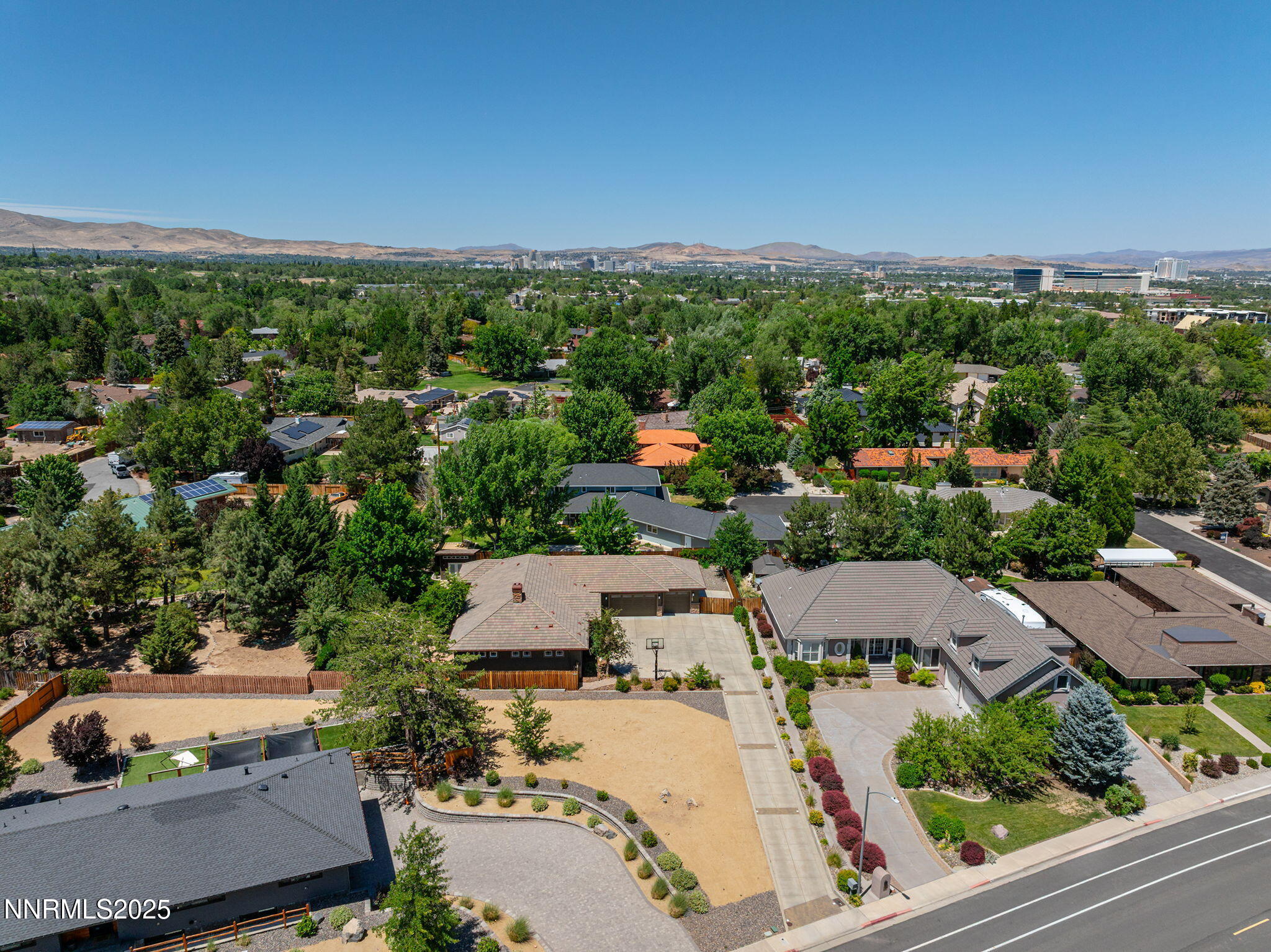 2-web-or-mls-DJI_20250613135856_0192_D