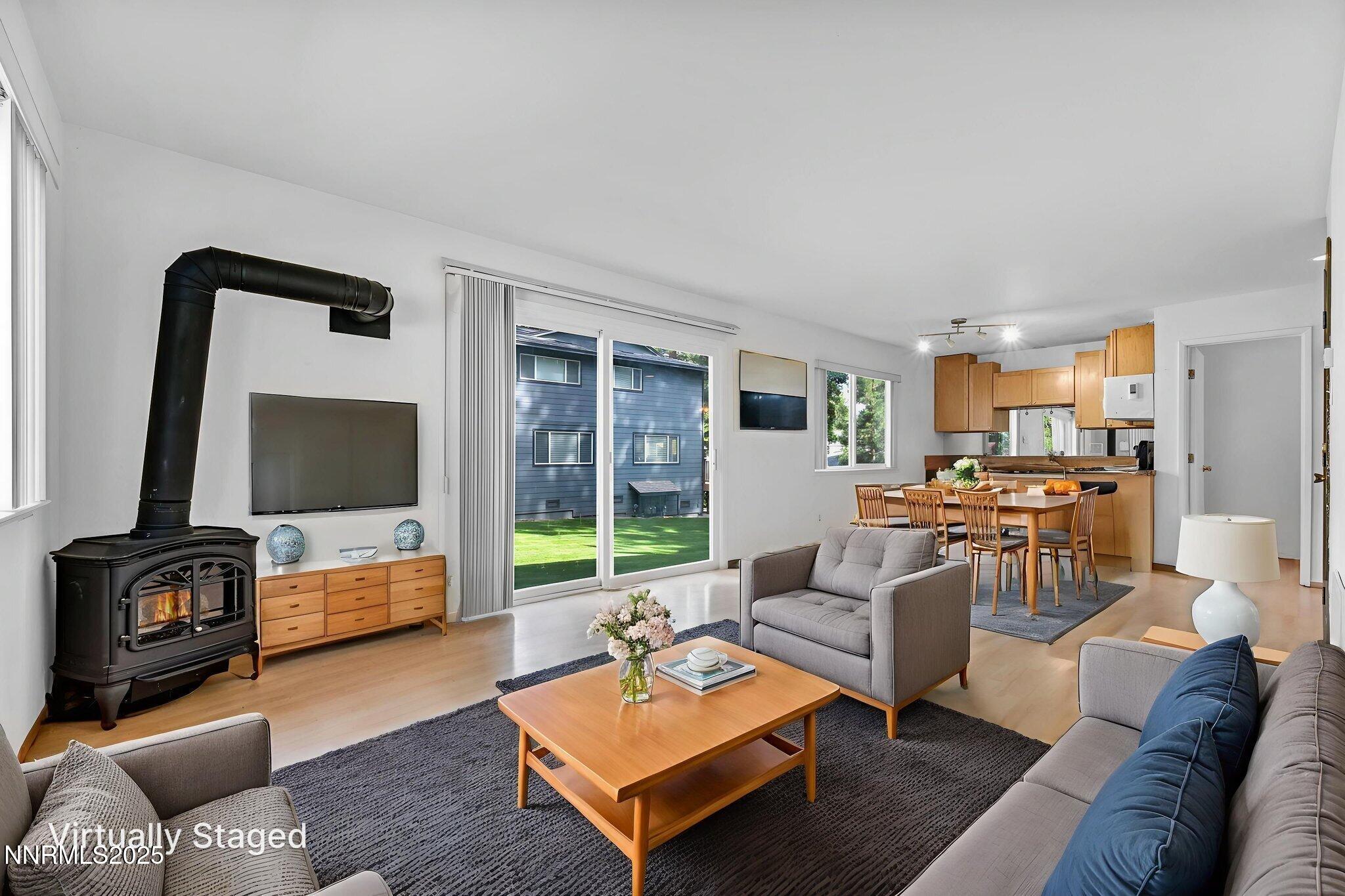 30-web-or-mls-827-robin-dr-8