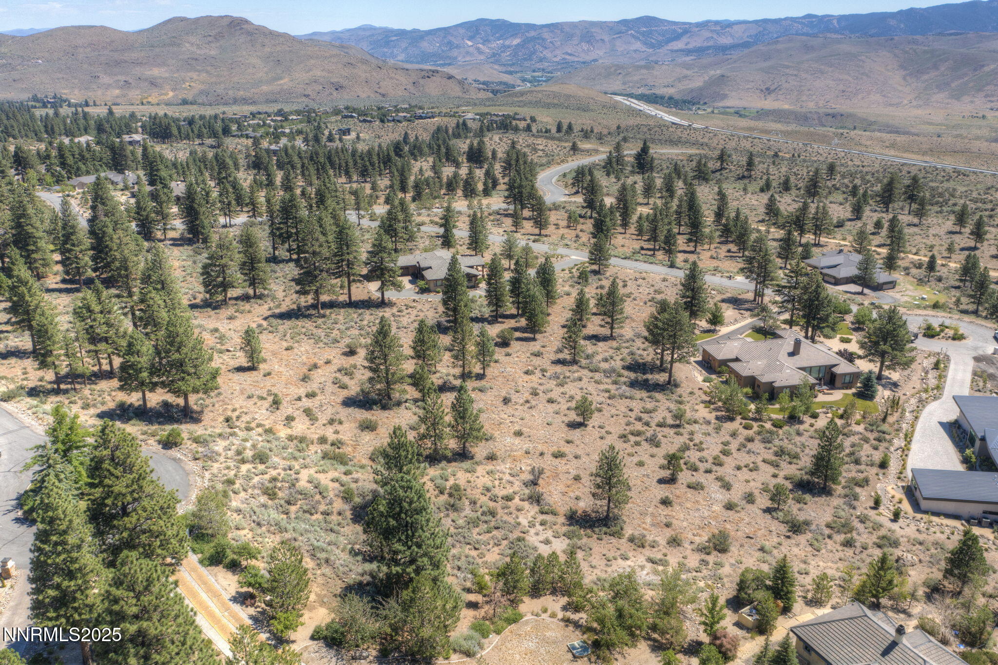 12-web-or-mls-515-mt-mahogany-ct