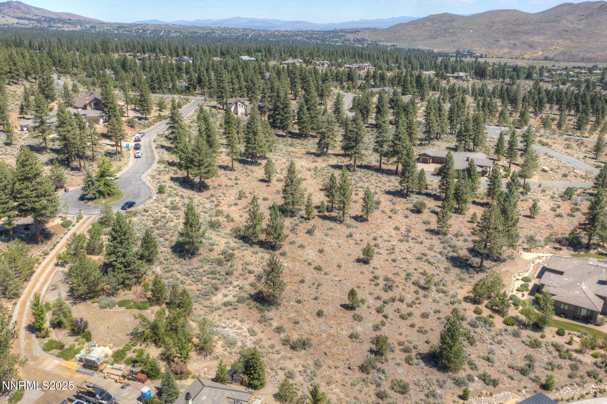 14-web-or-mls-515-mt-mahogany-ct