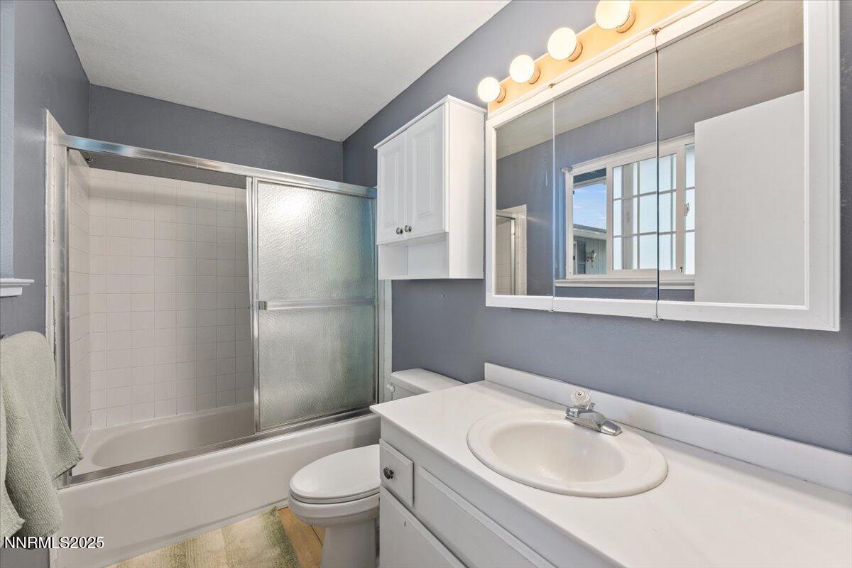 21-3040 Chavez Drive Reno NV 89502 (21 o