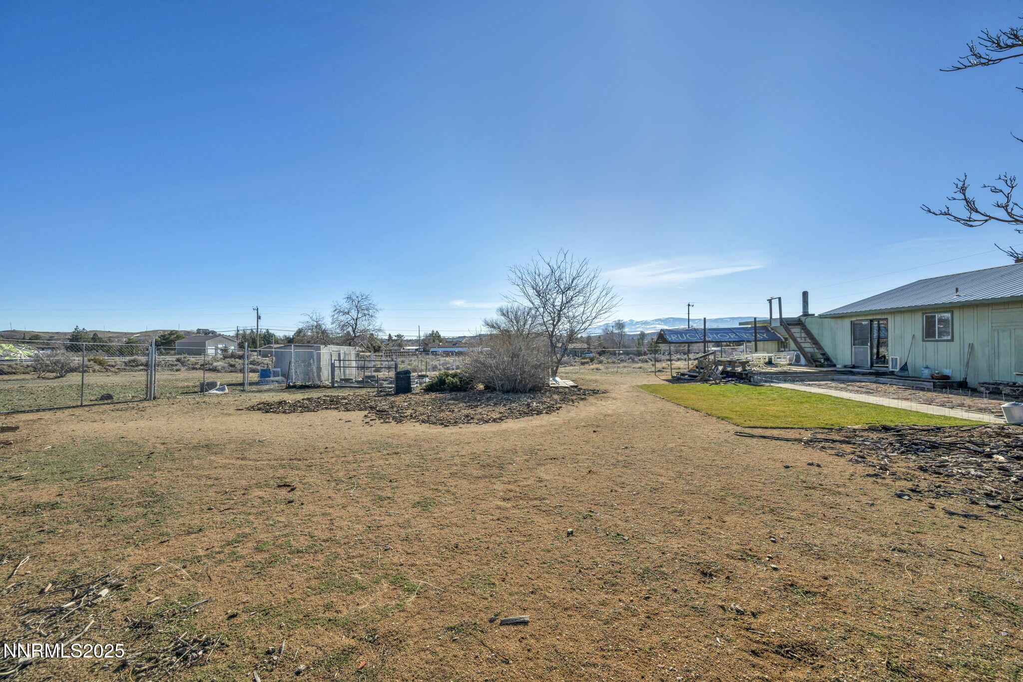 38-web-or-mls-3305-indian-ln