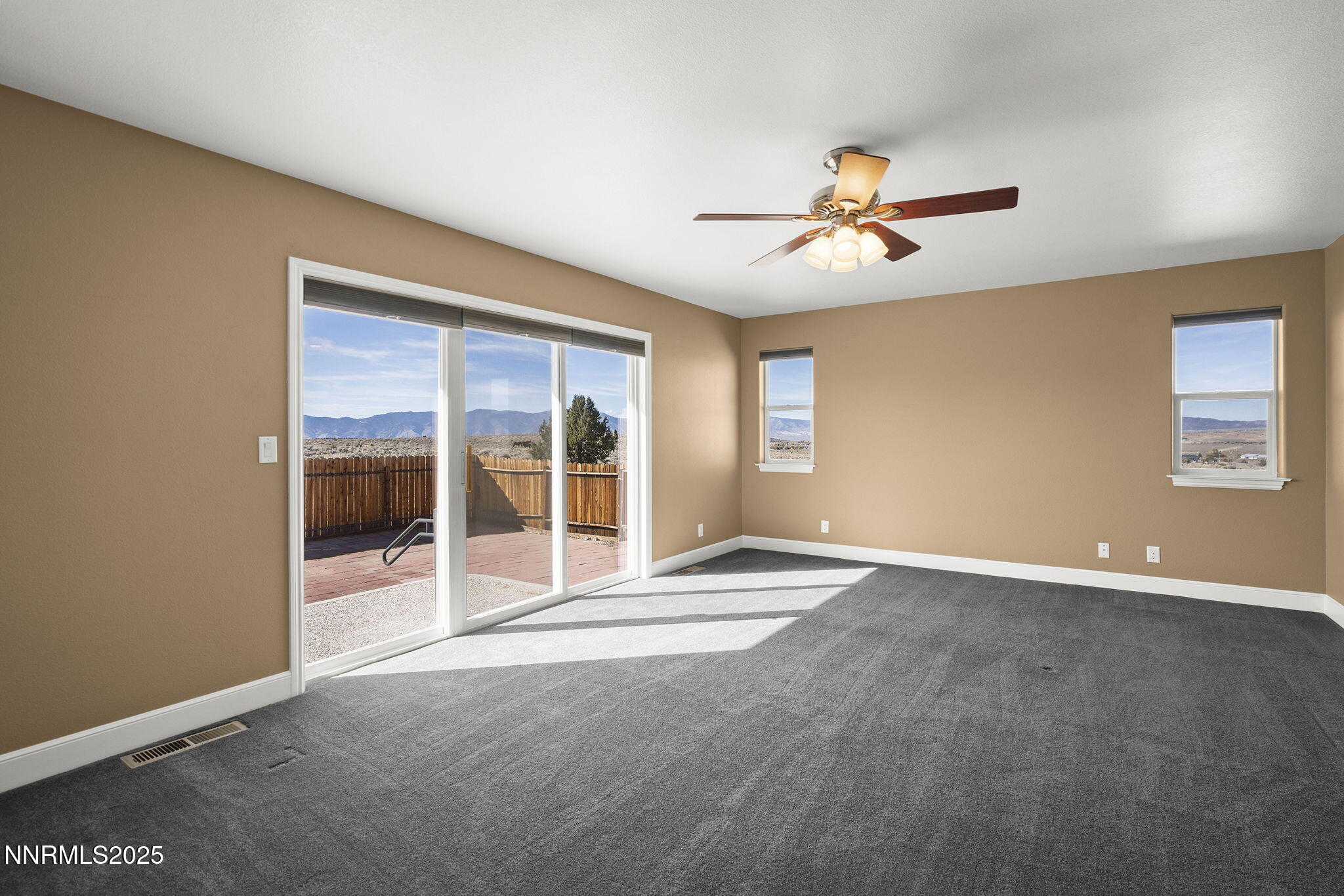 21-web-or-mls-_DSC0018