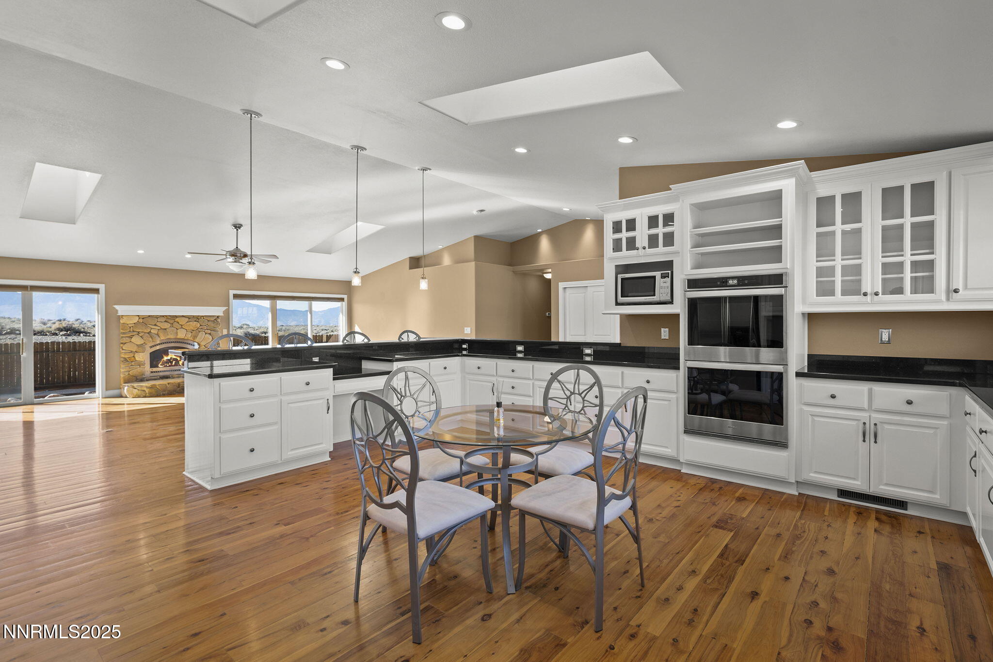 19-web-or-mls-_DSC0163