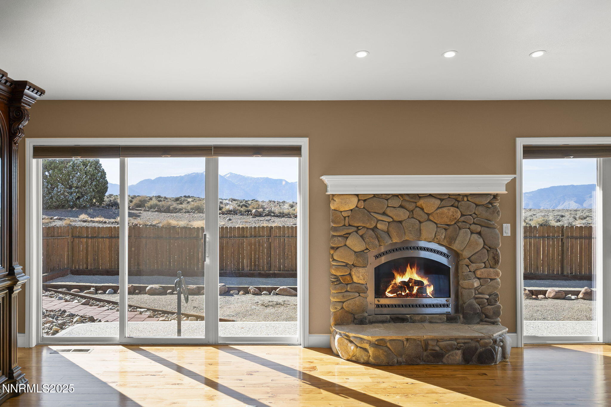 Gardnerville, Nevada, 89410, United States, 5 Bedrooms Bedrooms, ,3 BathroomsBathrooms,Residential,Active,1969778