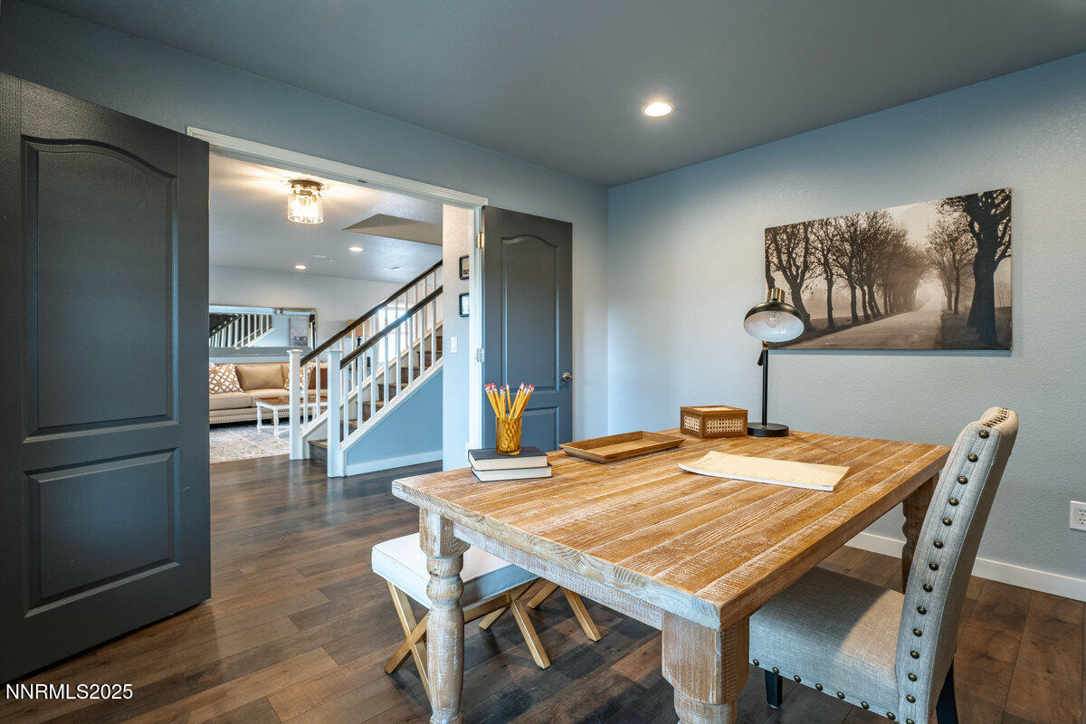 023_1378_pin_oak-23_357