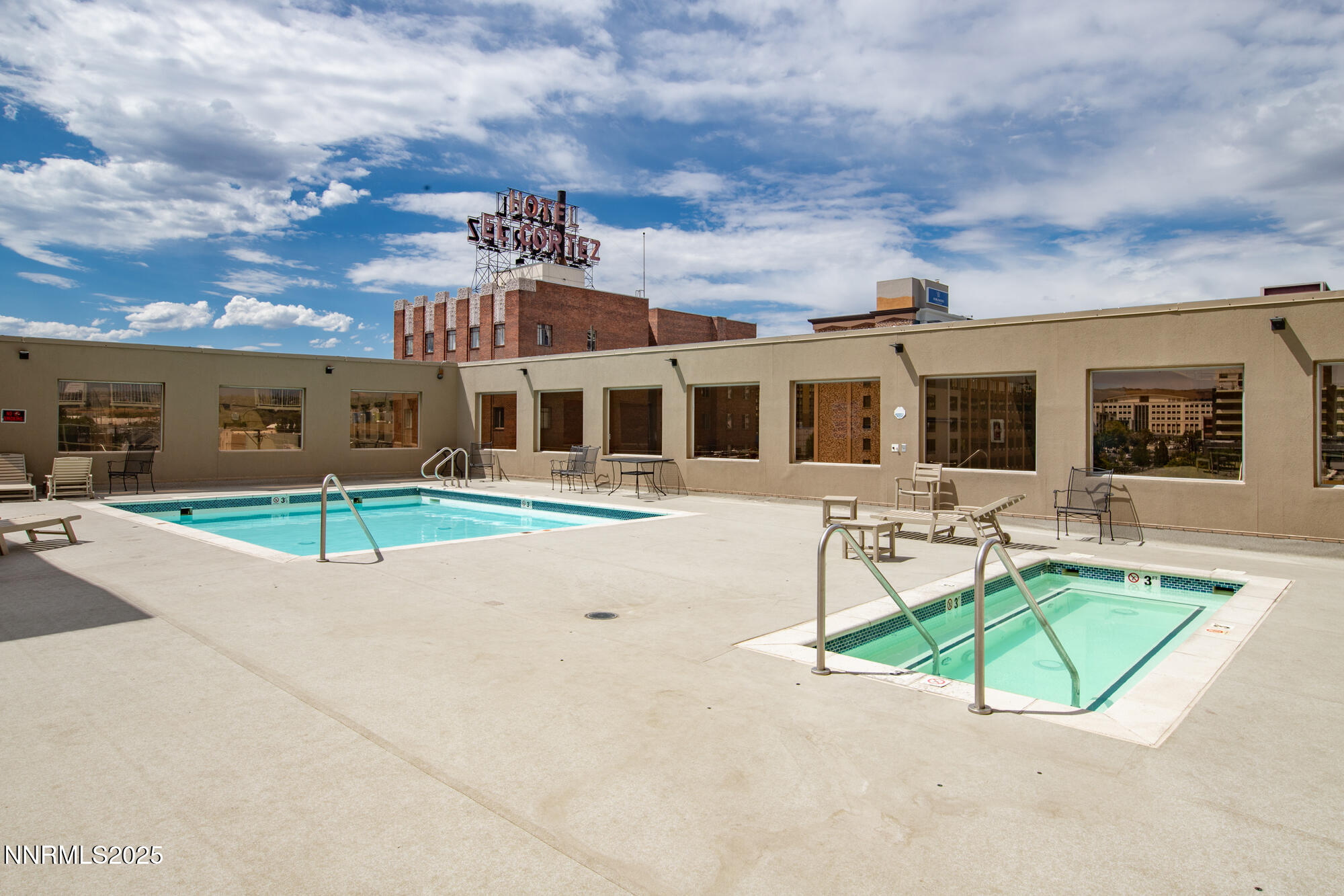 West2ndRiverwalk-011