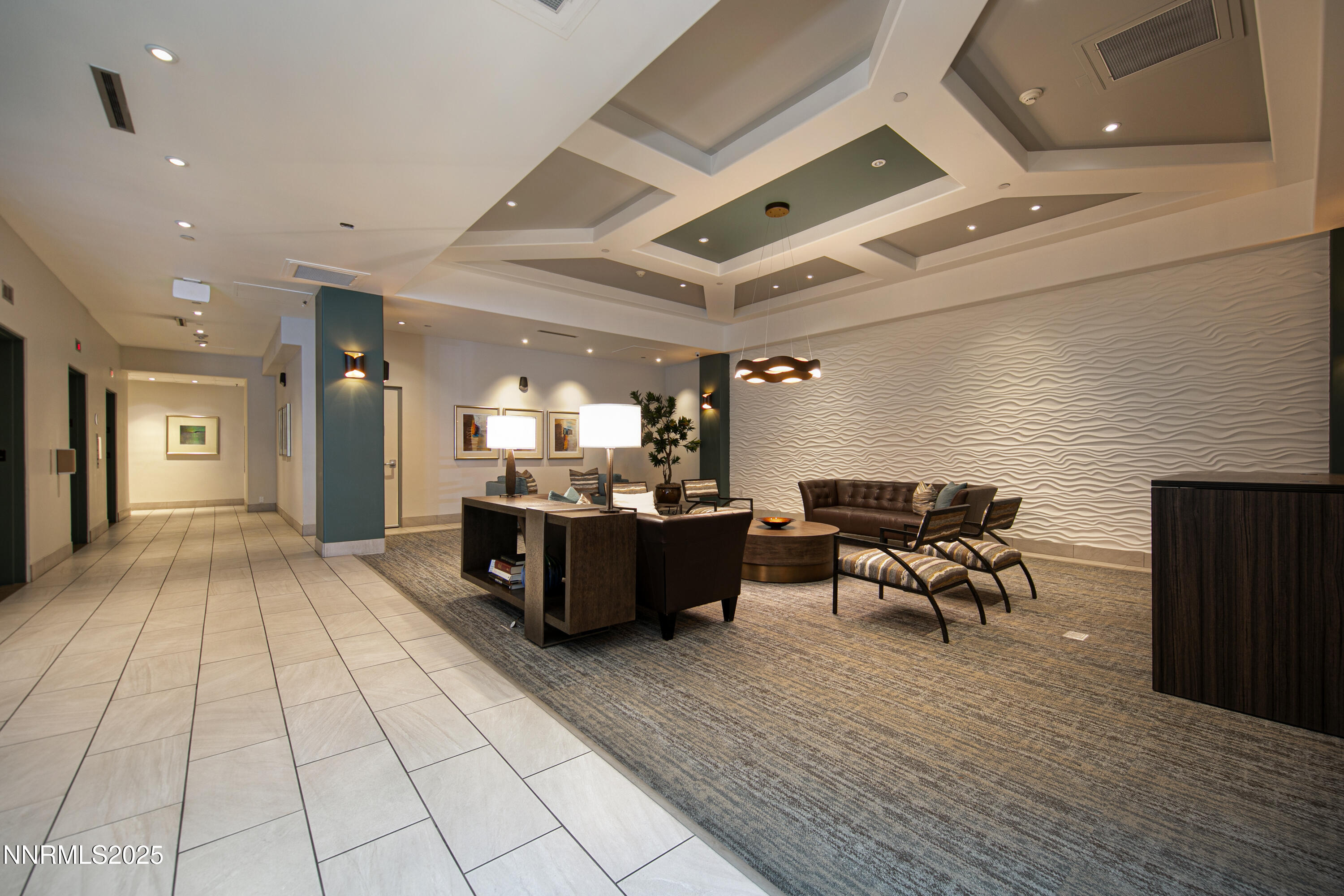 RiverWalk200W2nd-001