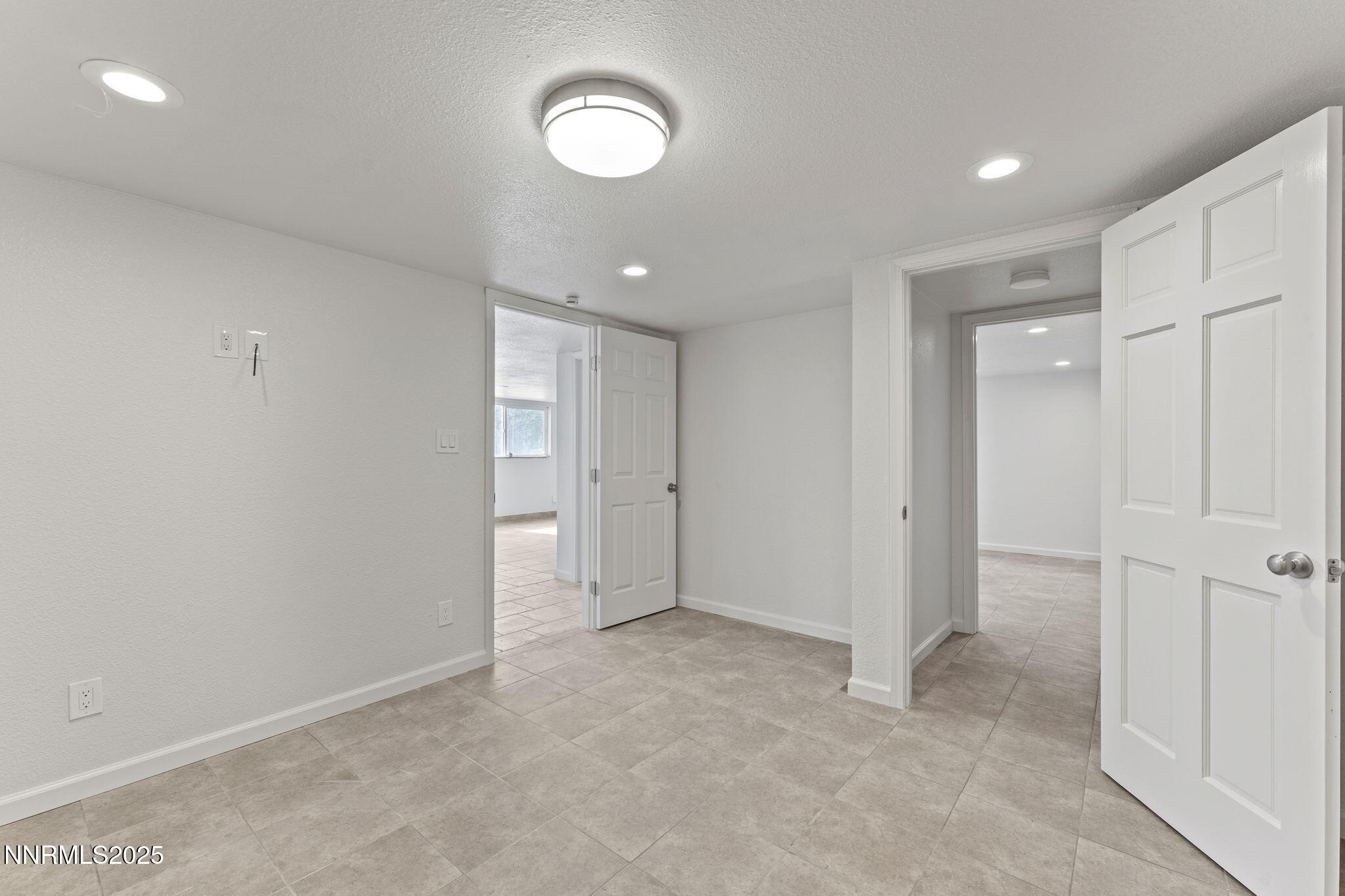 34-web-or-mls-840 Brookfield Drive Reno