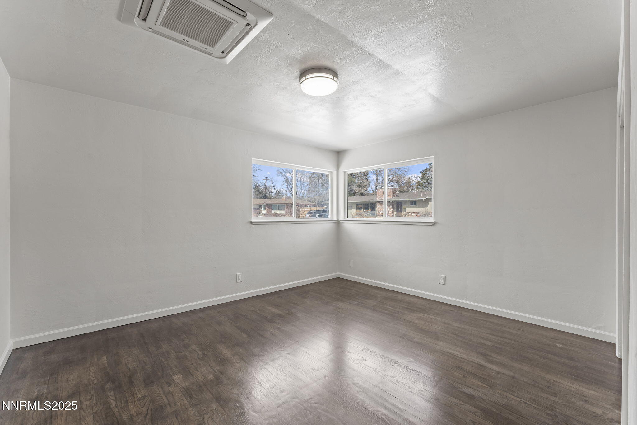 16-web-or-mls-840 Brookfield Drive Reno