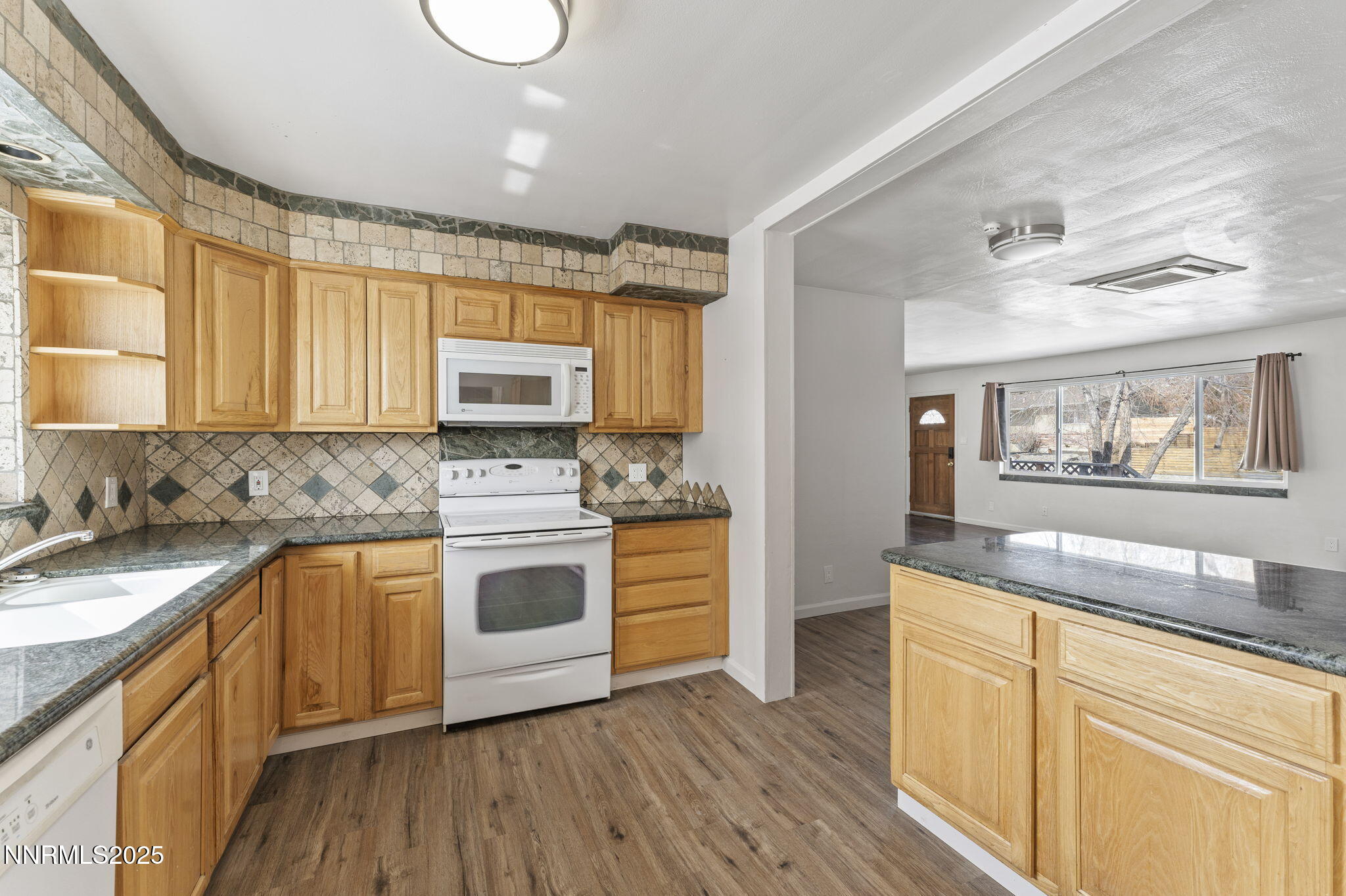 12-web-or-mls-840 Brookfield Drive Reno