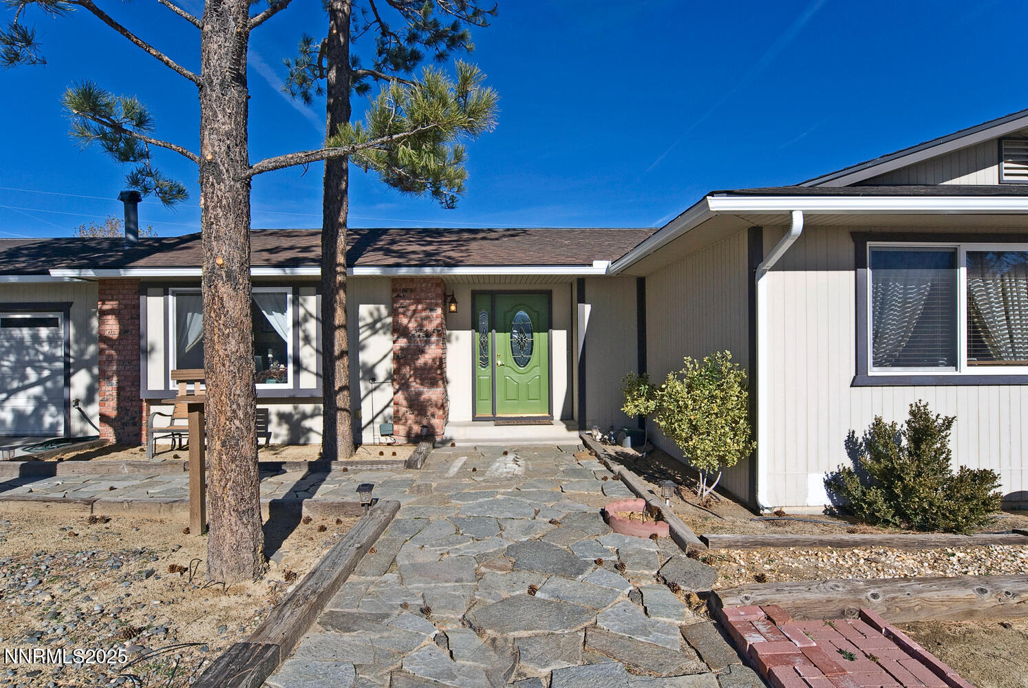 10300 Wells Fargo Rd Reno NV-large-011-0